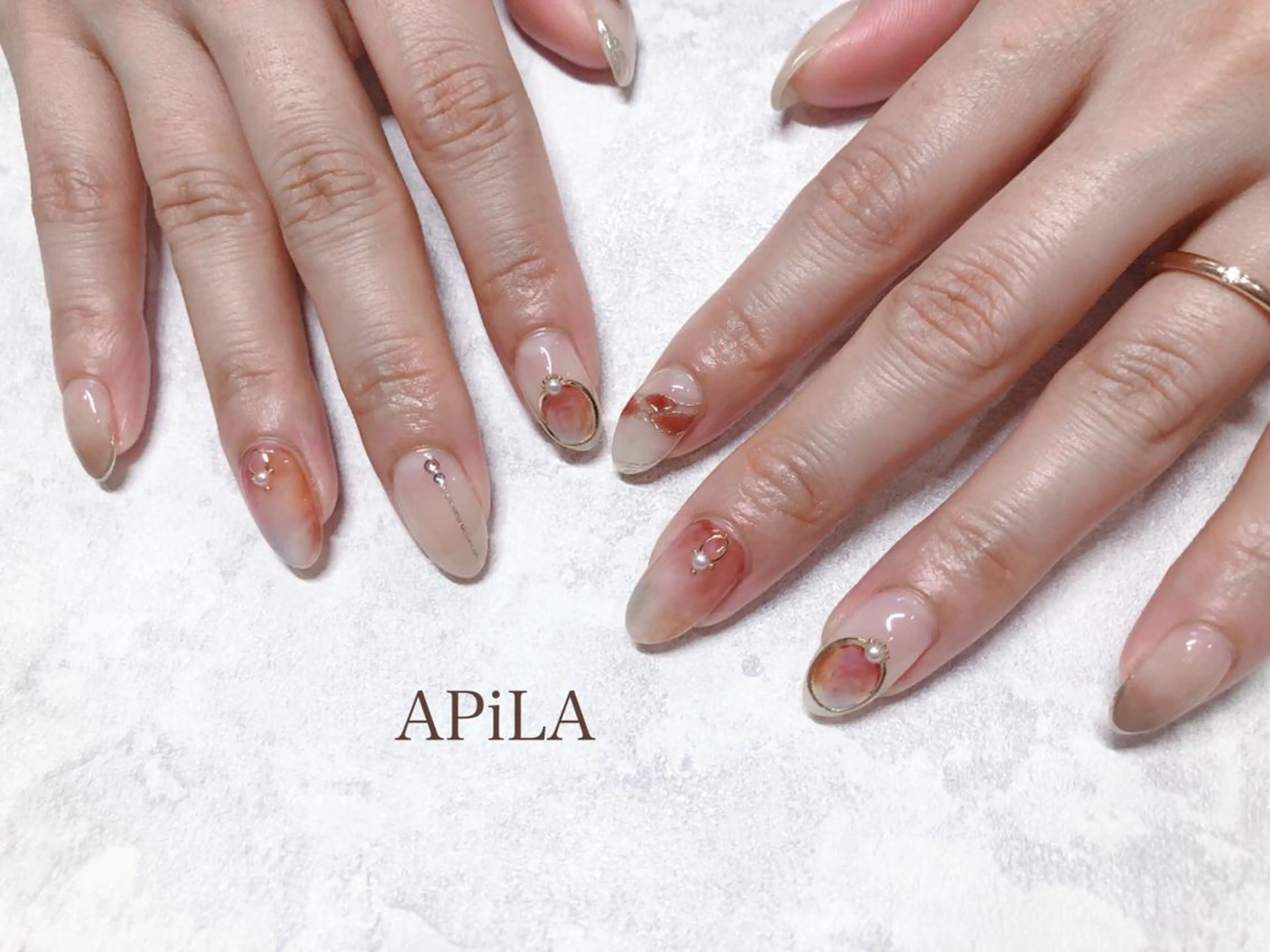 ネイル APiLA 甲斐田のネイルデザイン