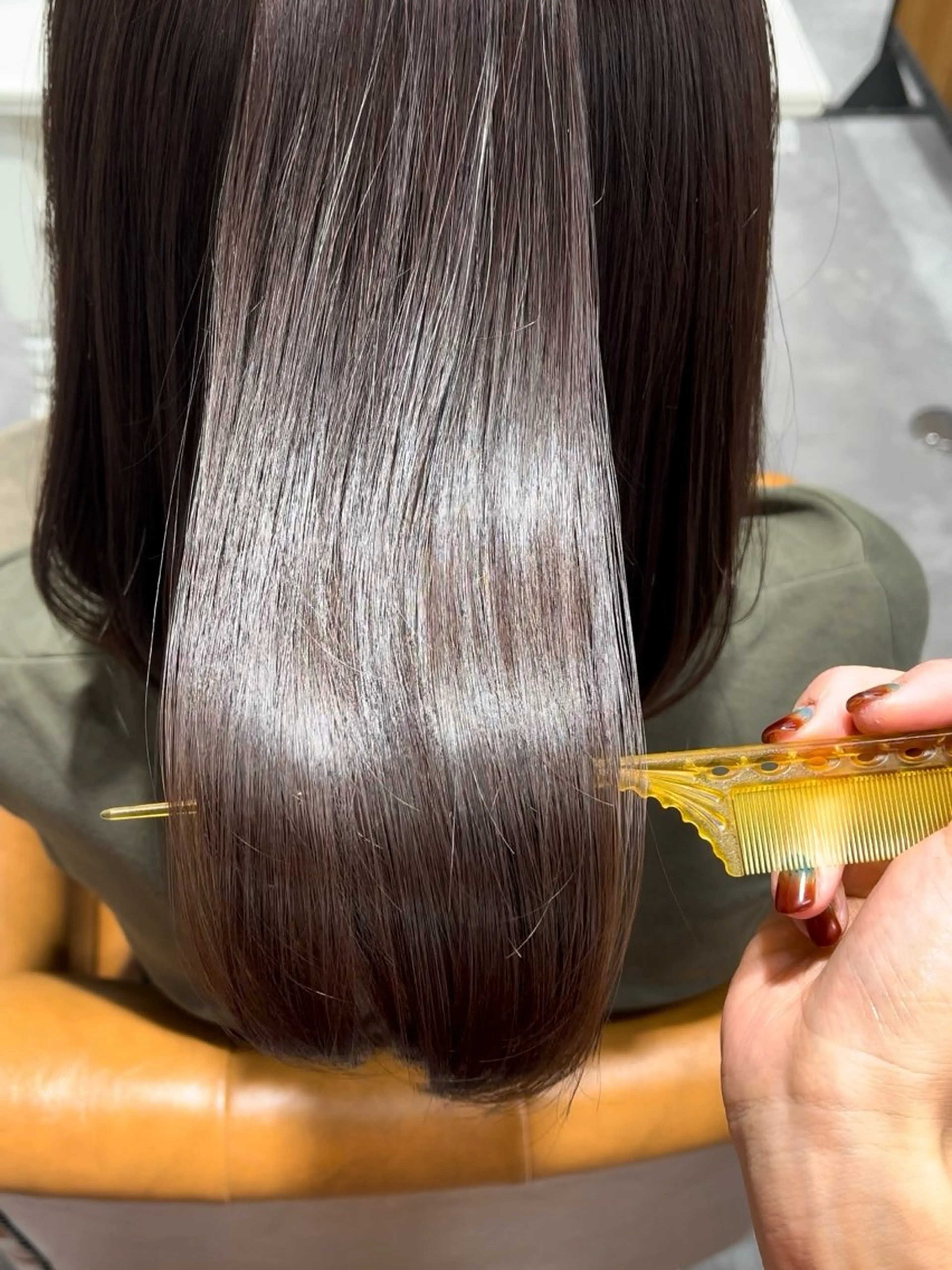 ミディアム カラー 髪質改善 トリートメント カット ヘアカラー 縮毛矯正 堀越 エリのヘアスタイル