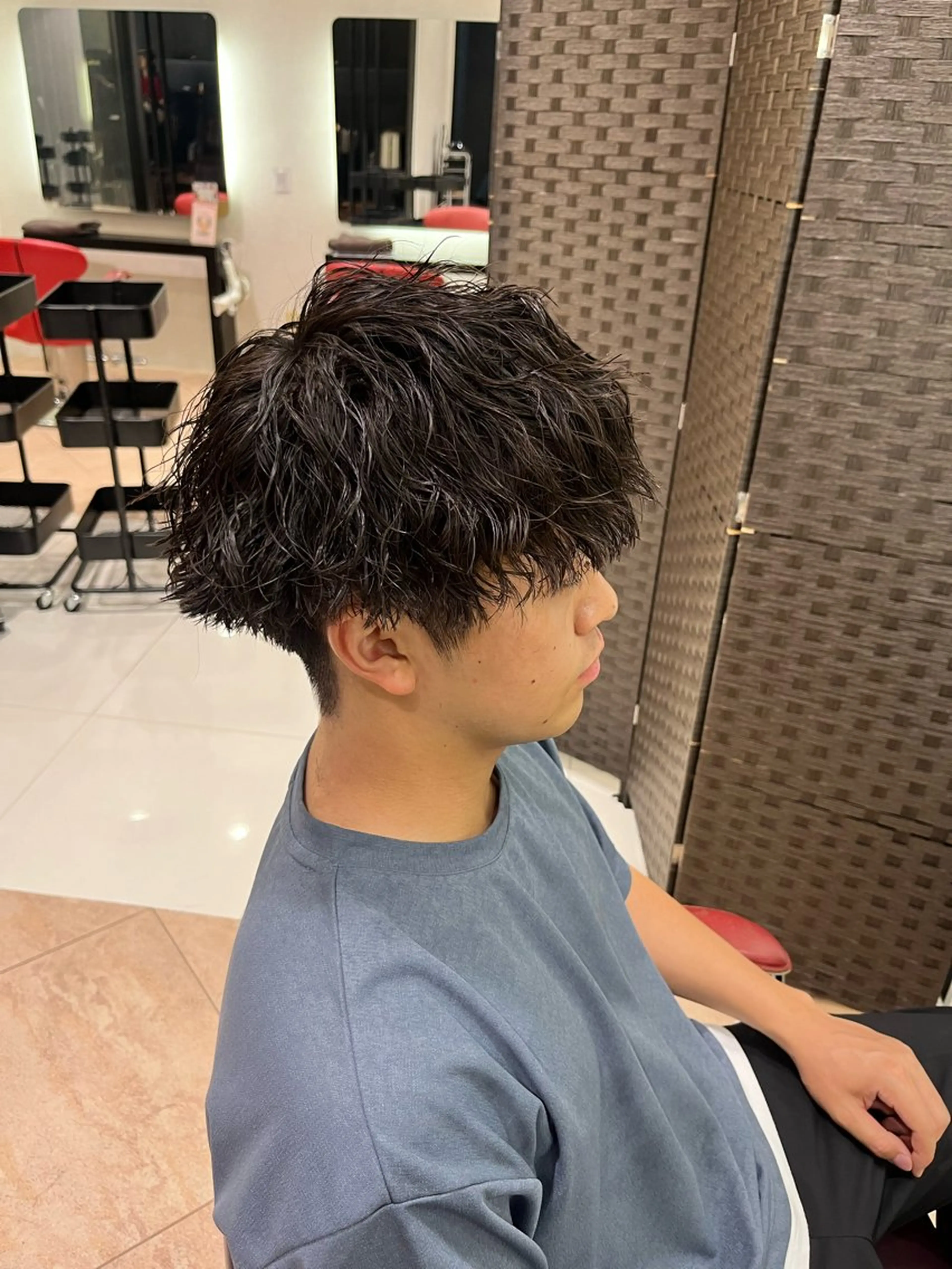 パーマ メンズ カット パーマ ブリーチ/暖色カラー 宮城陽日のヘアスタイル