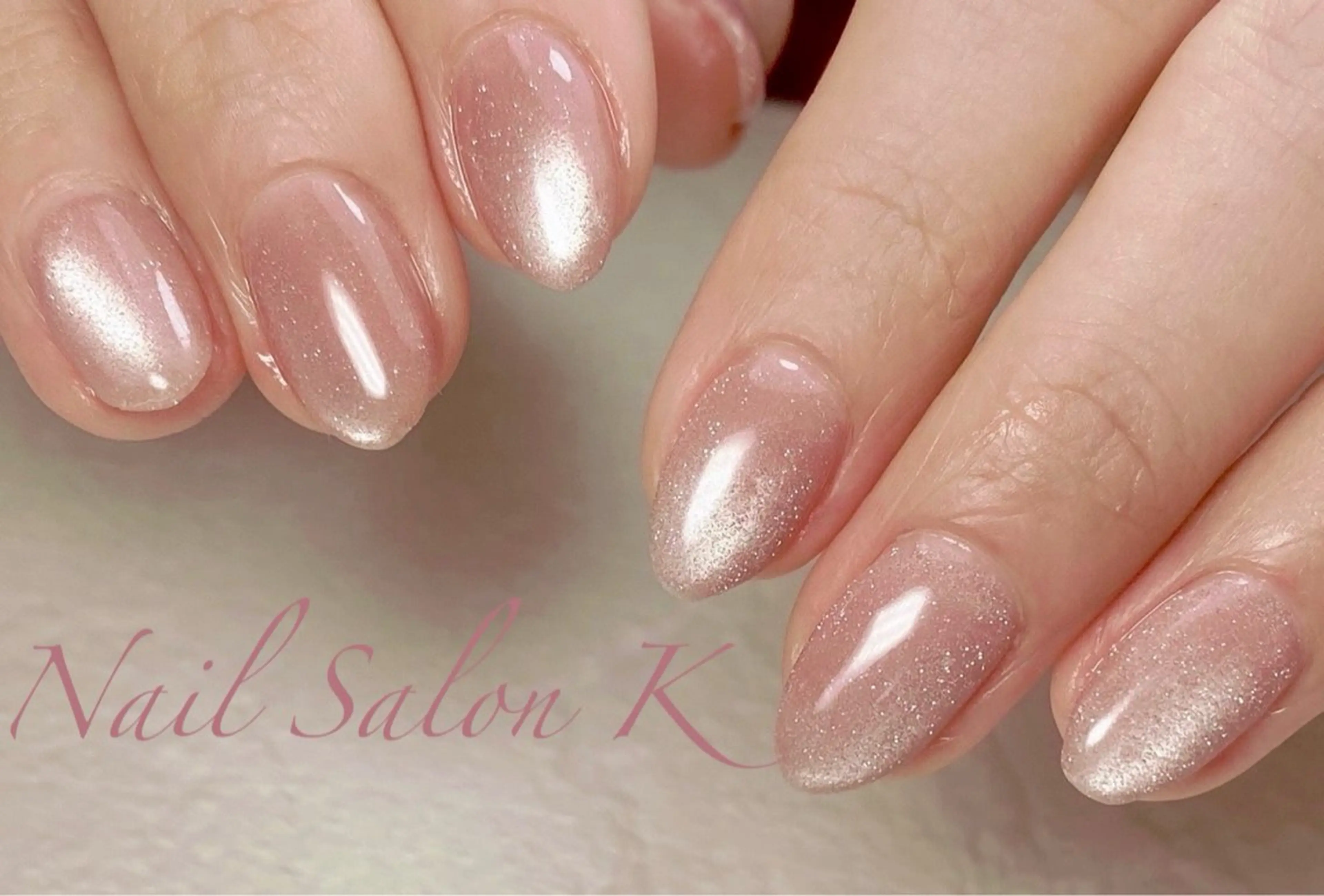 ネイル フラッシュネイル キラキラネイル マグネットネイル オフィスネイル ピンク ハンドネイル Nail Salon K 🧸美爪育成のネイルデザイン