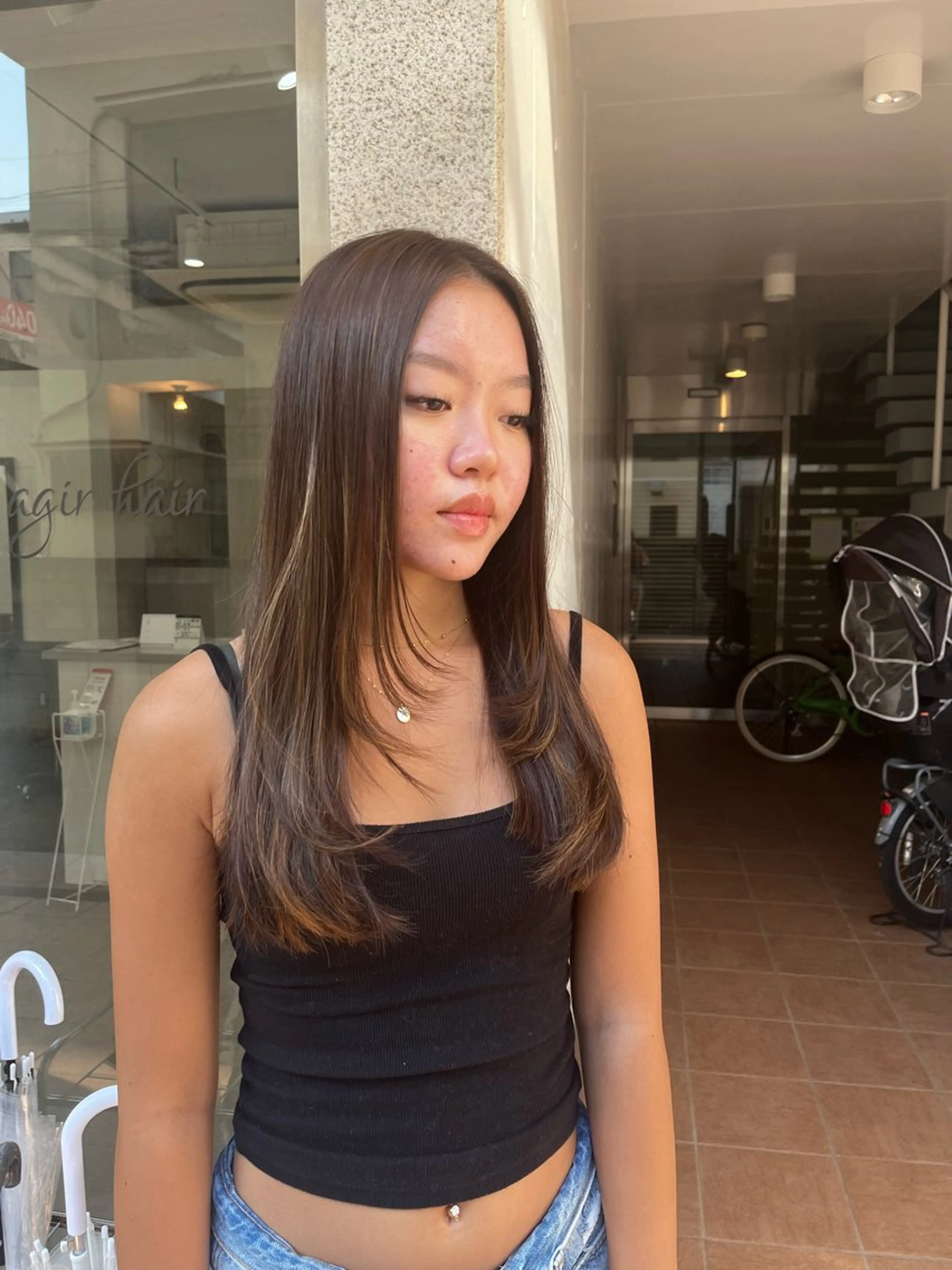 ロング カット ヘアカラー トリートメント 韓国風透明感カラー 💎YUI💎のヘアスタイル