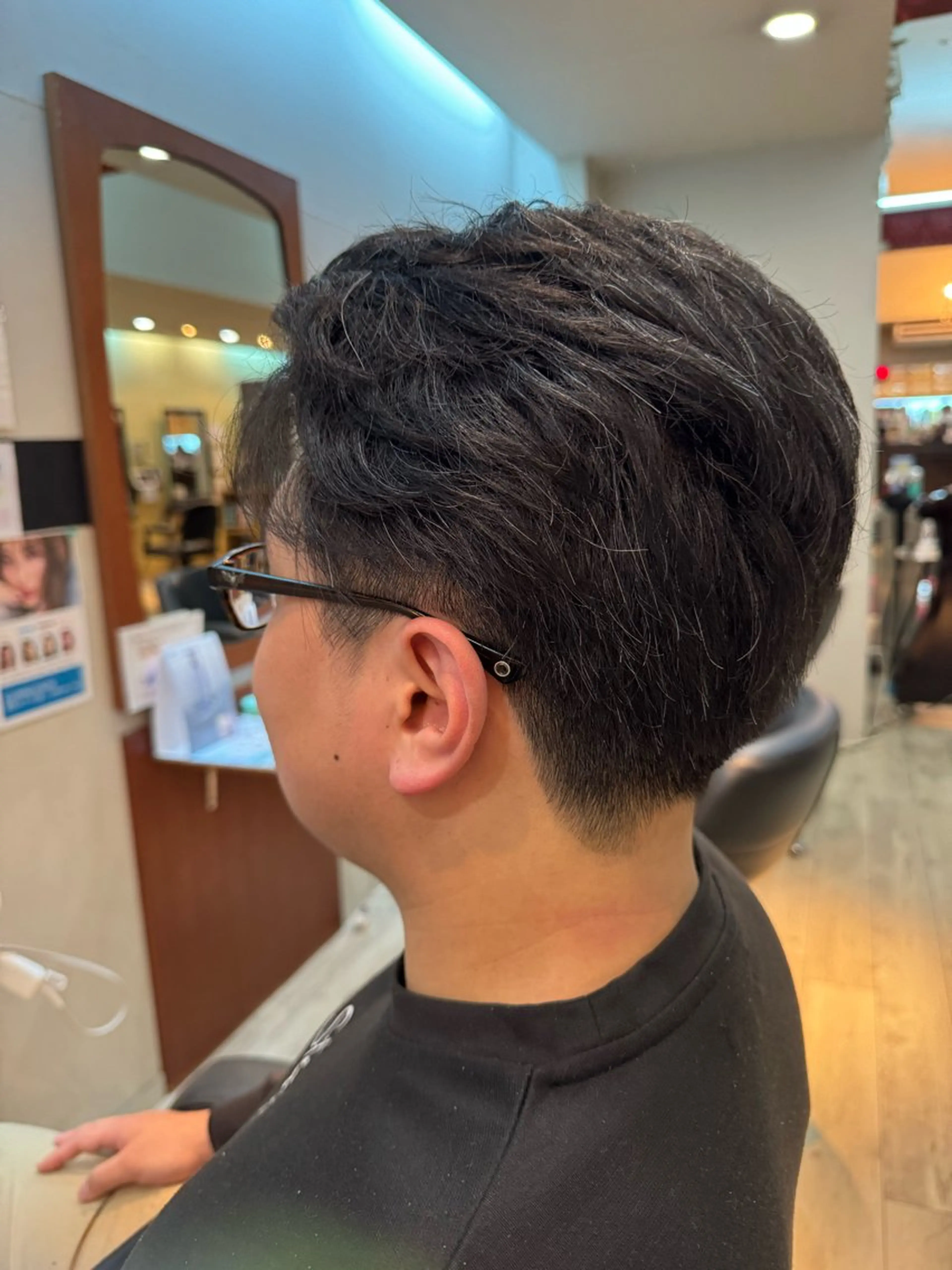 メンズ 村尾 麗奈のヘアスタイル