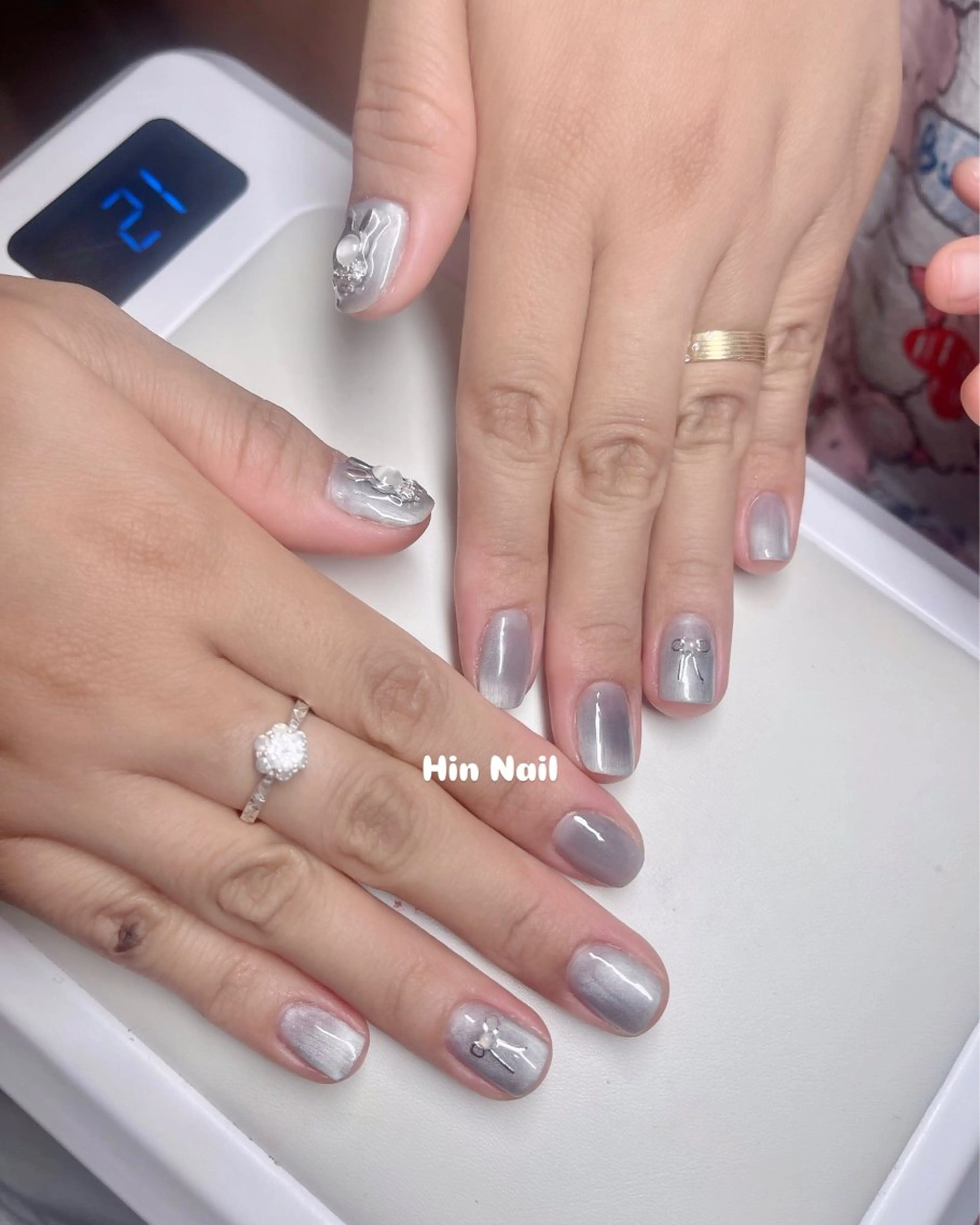 ネイル HIN NAILのネイルデザイン