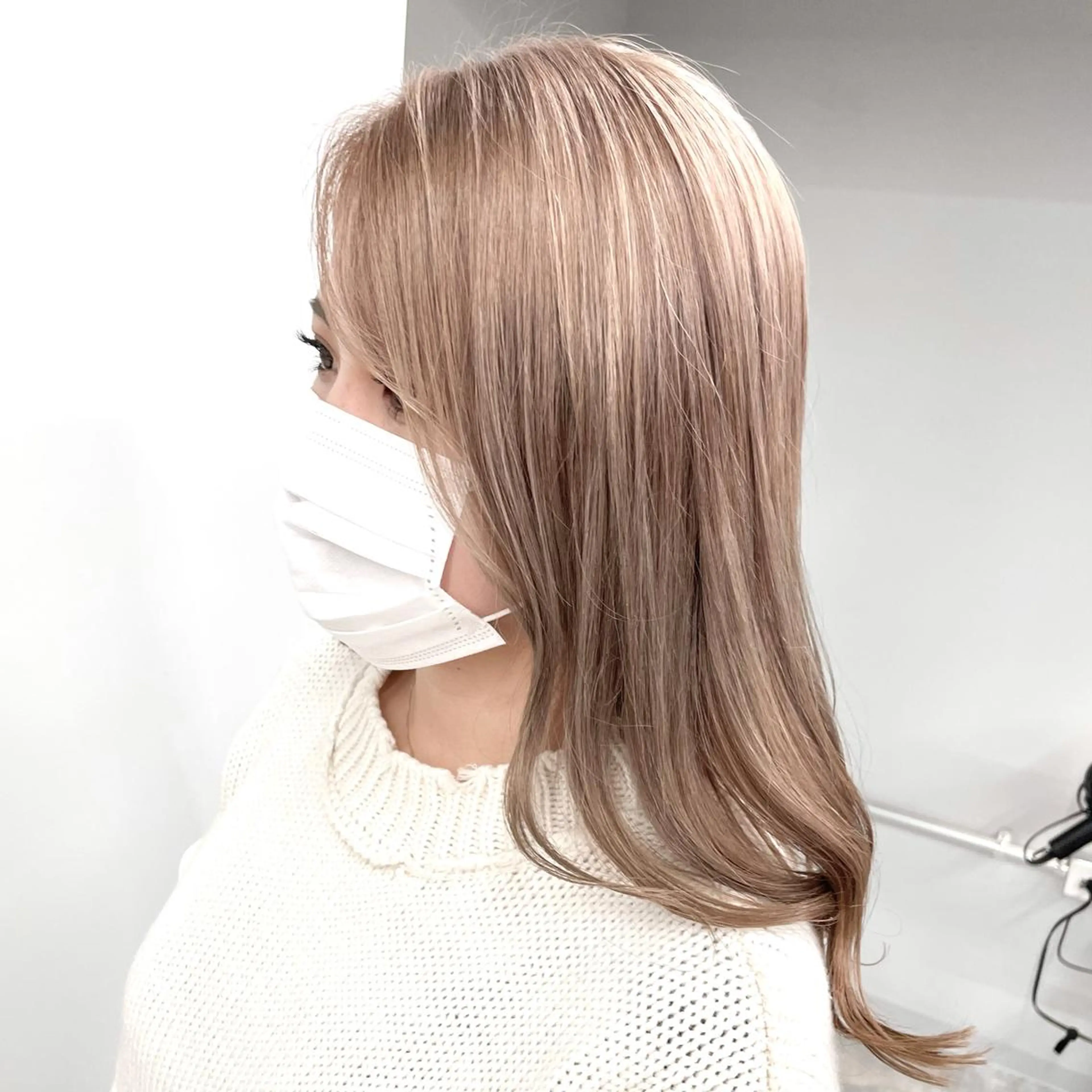 ロング カラー ブロンド ヘアカラー トリートメント MiL所属・✨ハイトーン✨ 濱田知孝のヘアスタイル