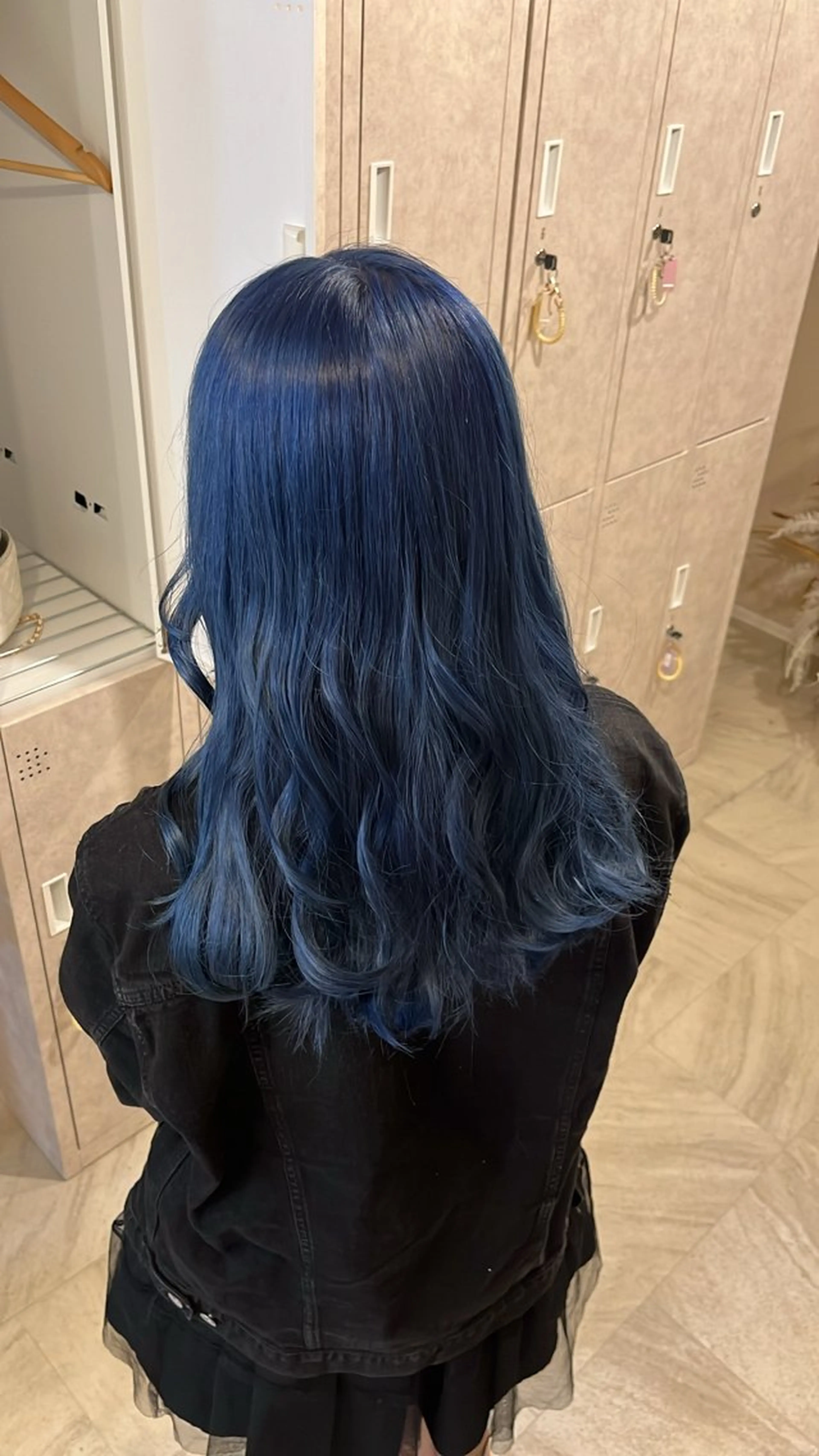 カラー ヘアカラー 来夢 (らむ)のヘアスタイル