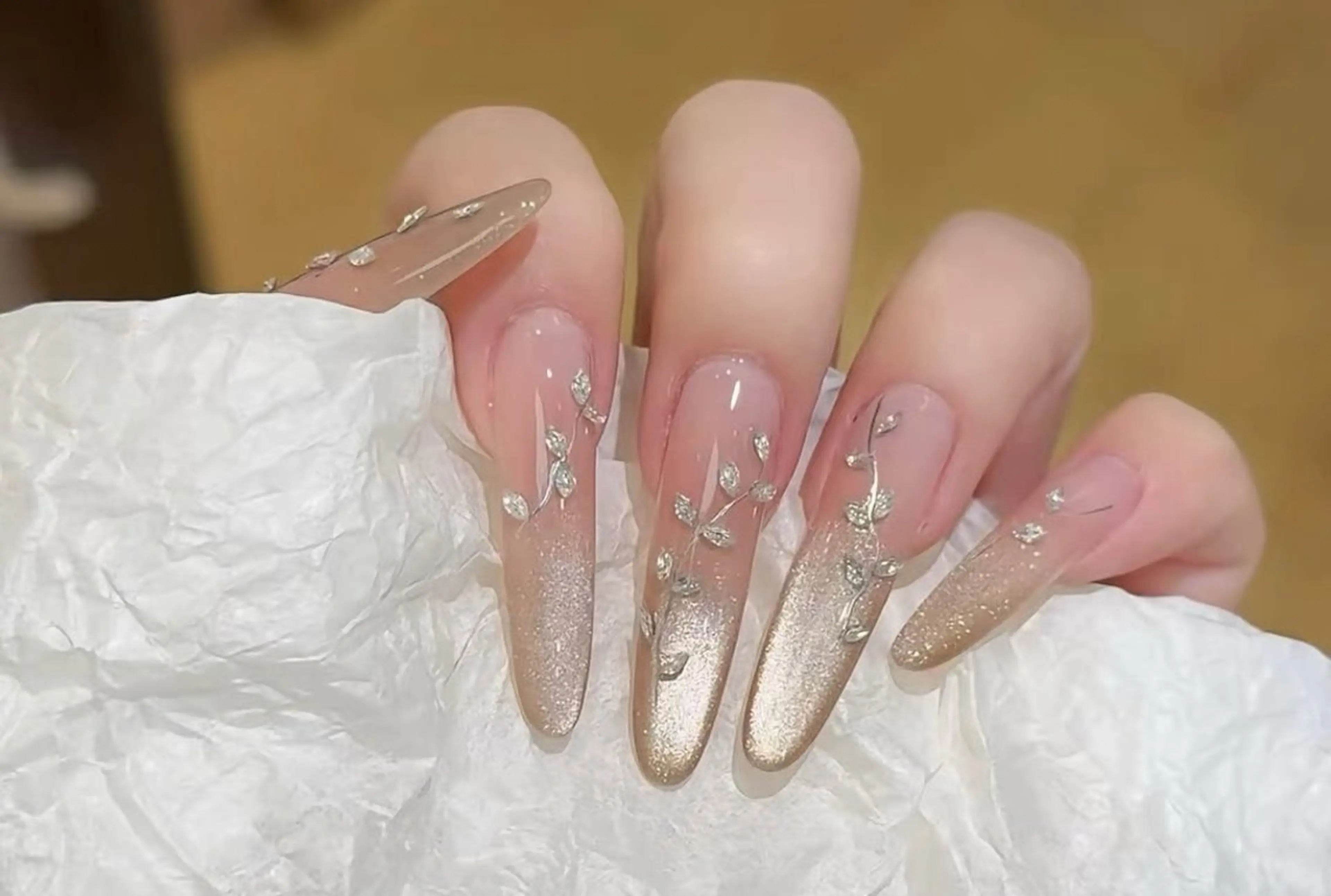 ネイル オーロラネイル 成人式 フットネイル フレンチネイル ジェルネイル ハンドネイル 長さだし専門 ありさのネイルデザイン