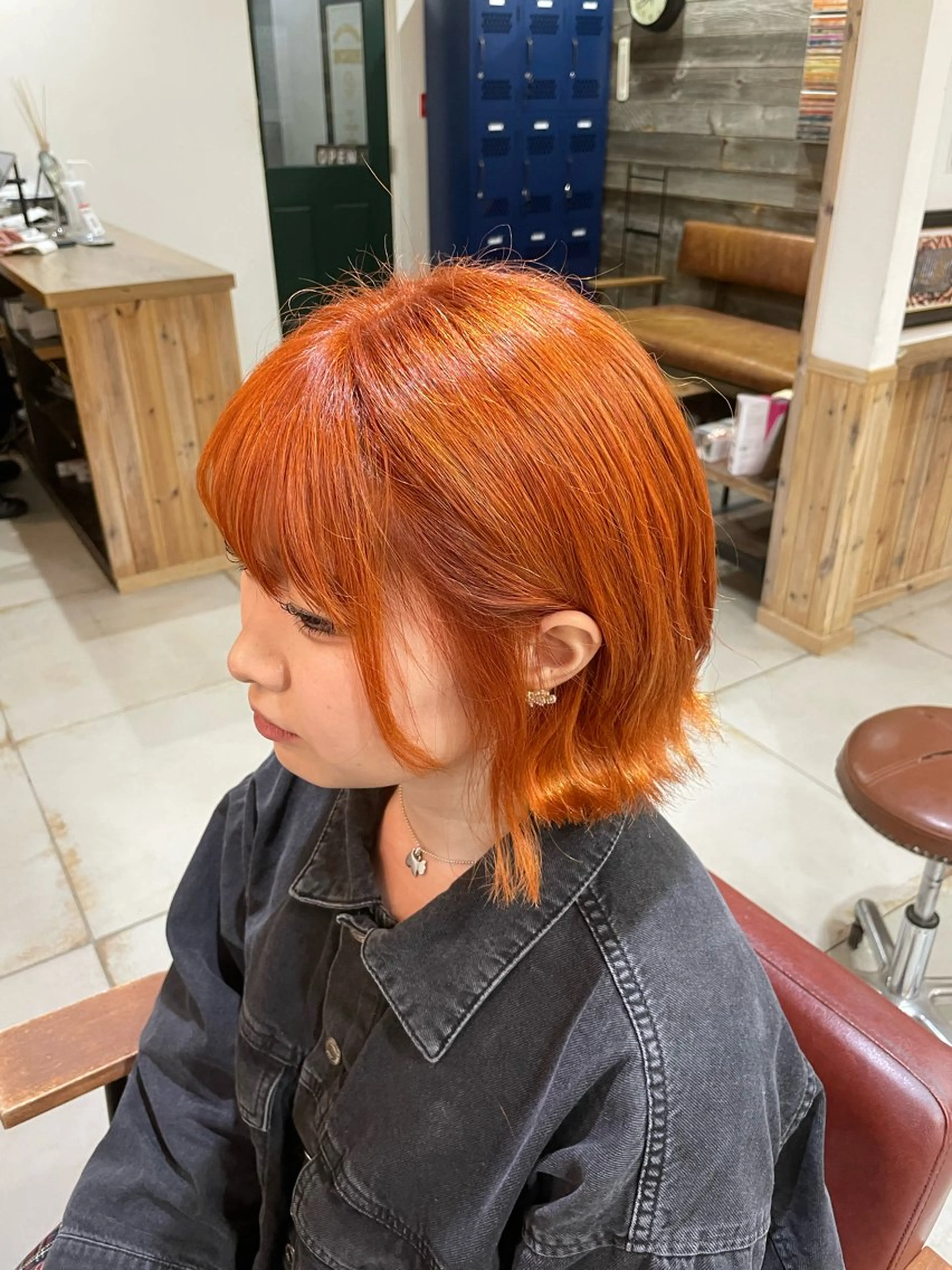 ショート ショートボブ ボブ ハイライト レイヤーカット ショートヘア Wカラーレイヤーカ ット⚡️CHIAKIのヘアスタイル