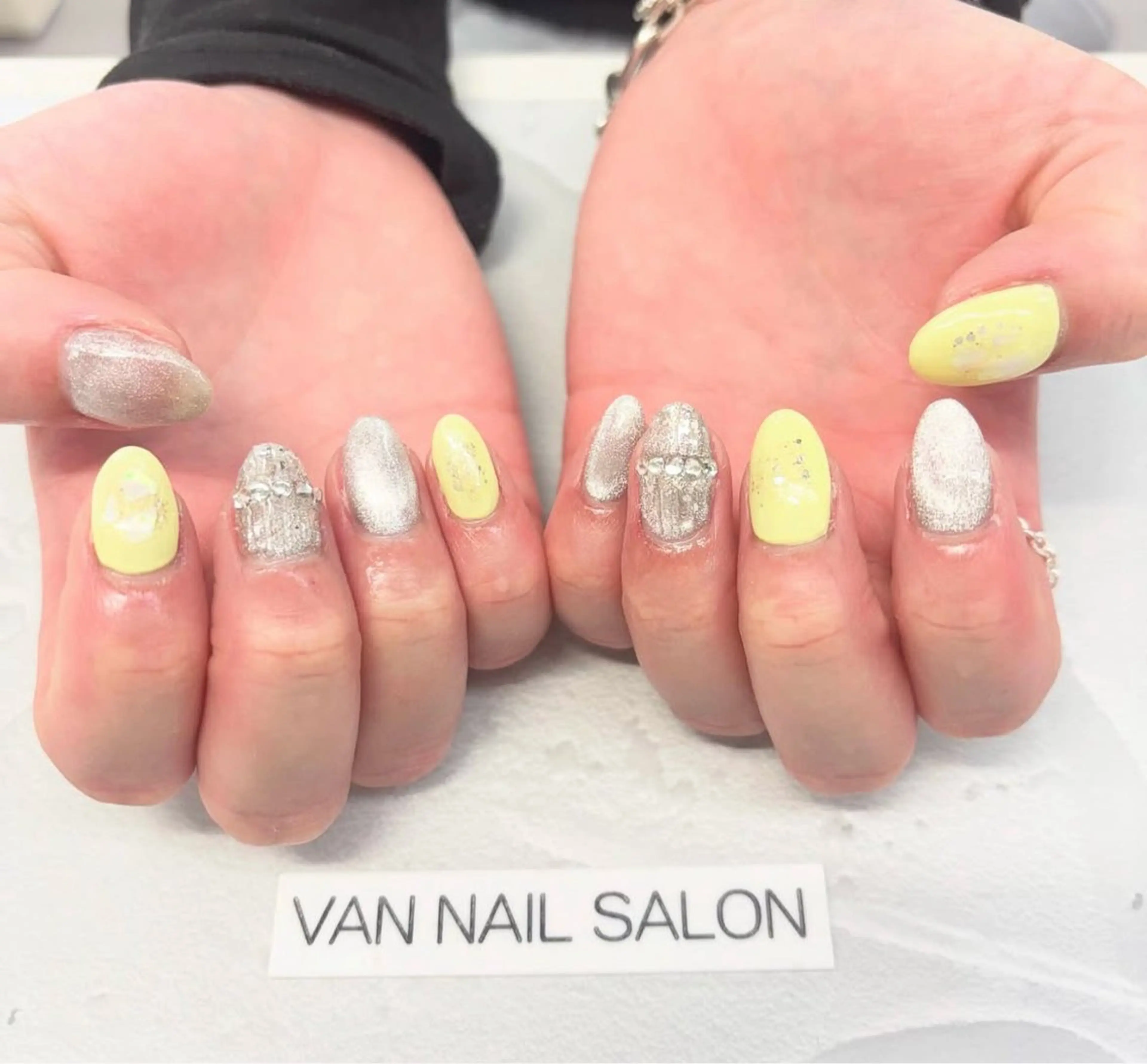 ネイル ハンドネイル Van Nail Salonのネイルデザイン