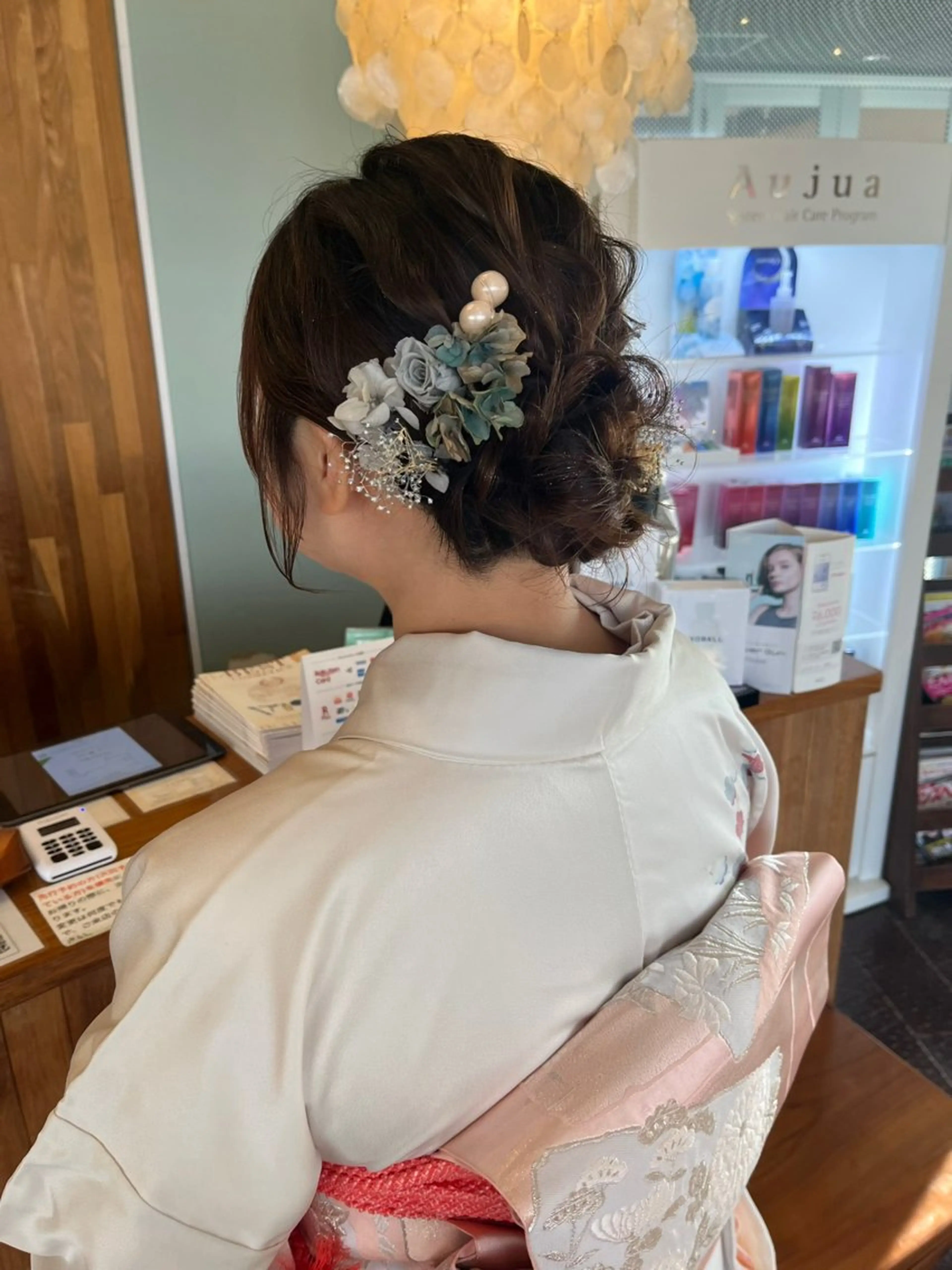 ミディアム TAKAHASHI REIKAのヘアスタイル