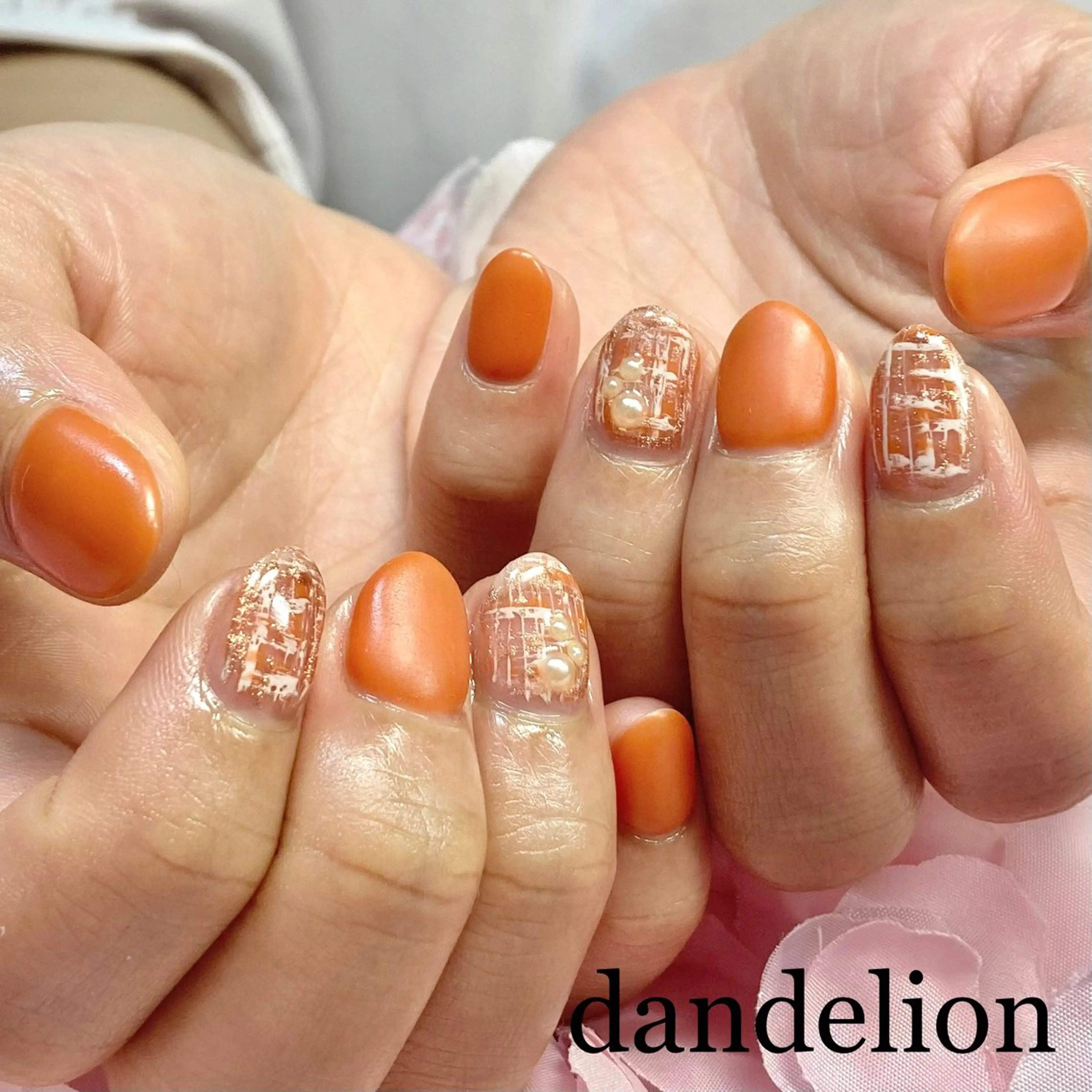 ネイル ハンドネイル ハンドケア dandelion ダンデライオンのネイルデザイン