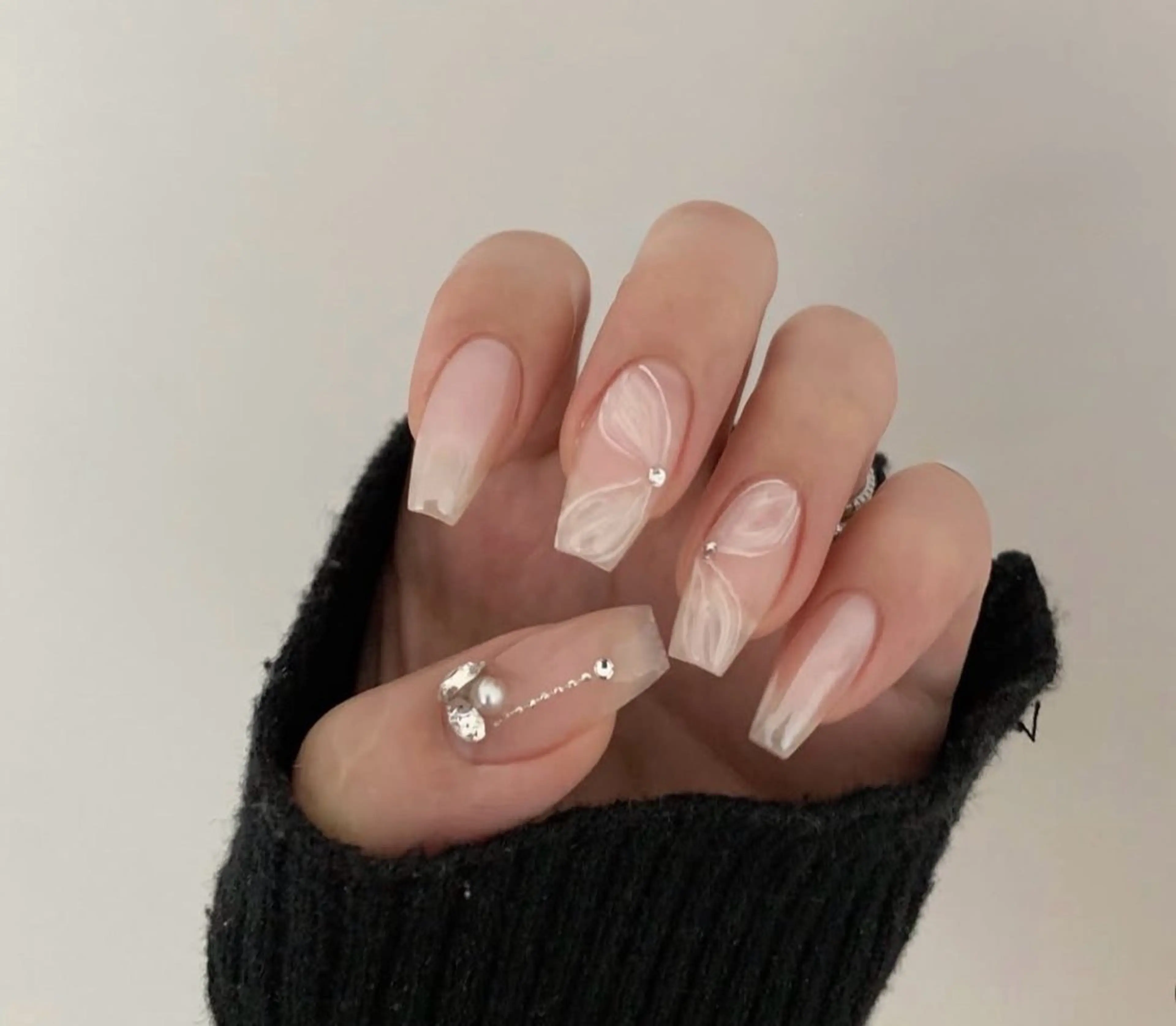 ネイル Ecrin nail ✨Yukiのネイルデザイン