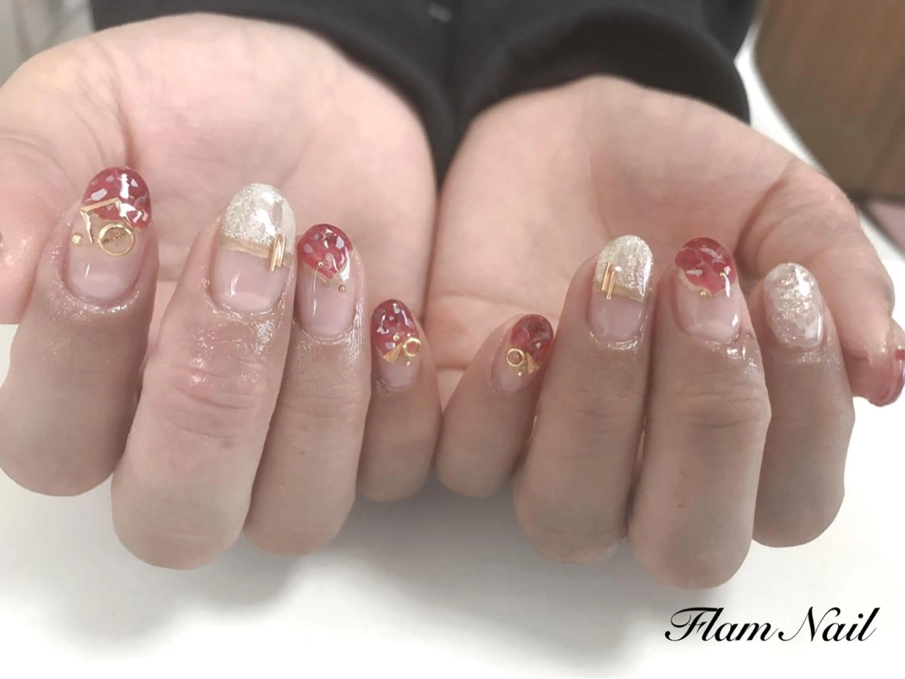 ネイル ボルドー ニュアンスネイル Flam Nailのネイルデザイン