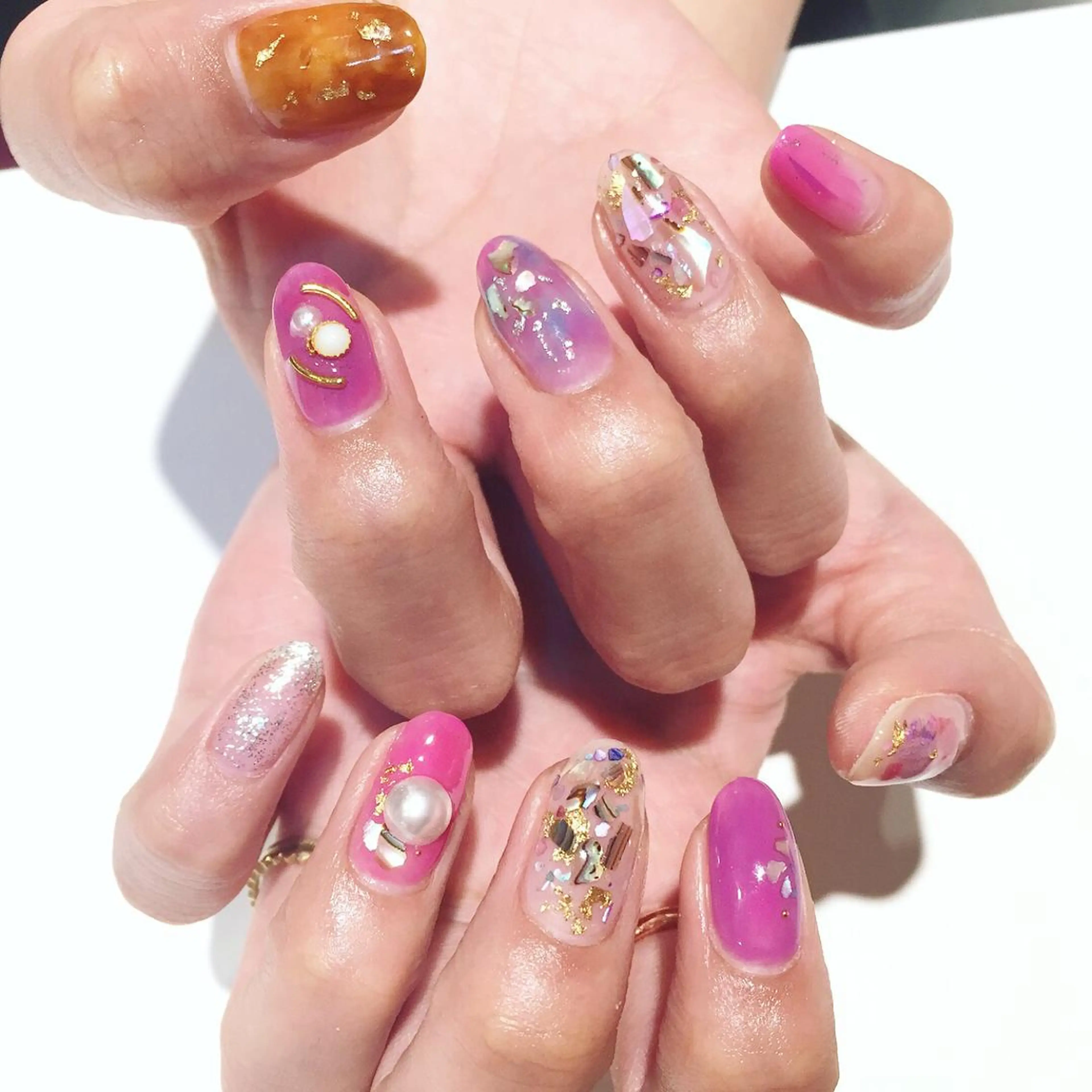 ネイル ニュアンスネイル EARTH nanaのネイルデザイン