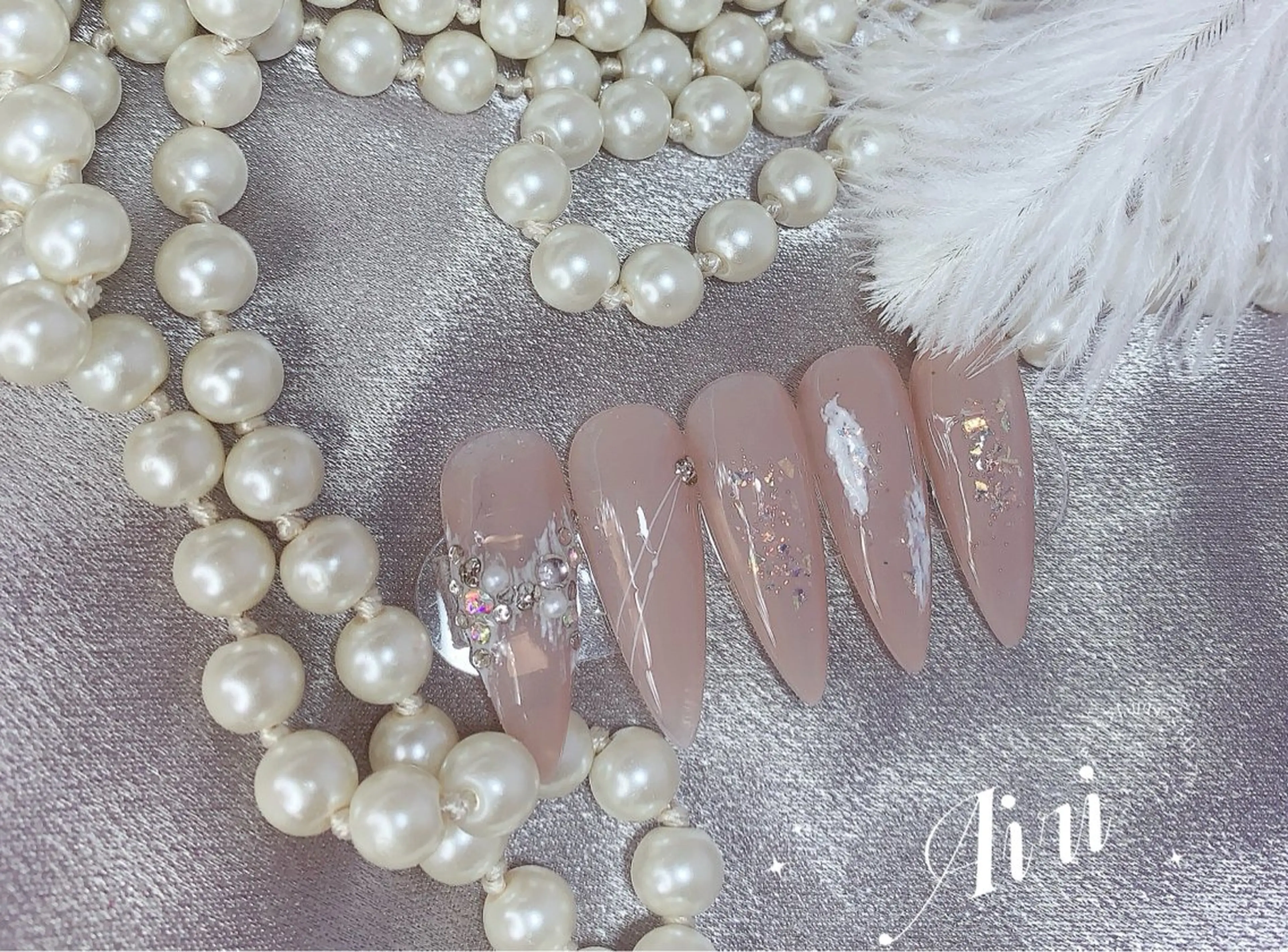 ネイル ハンドネイル ネイルサロンAiri 長さ出し·シンプルのネイルデザイン