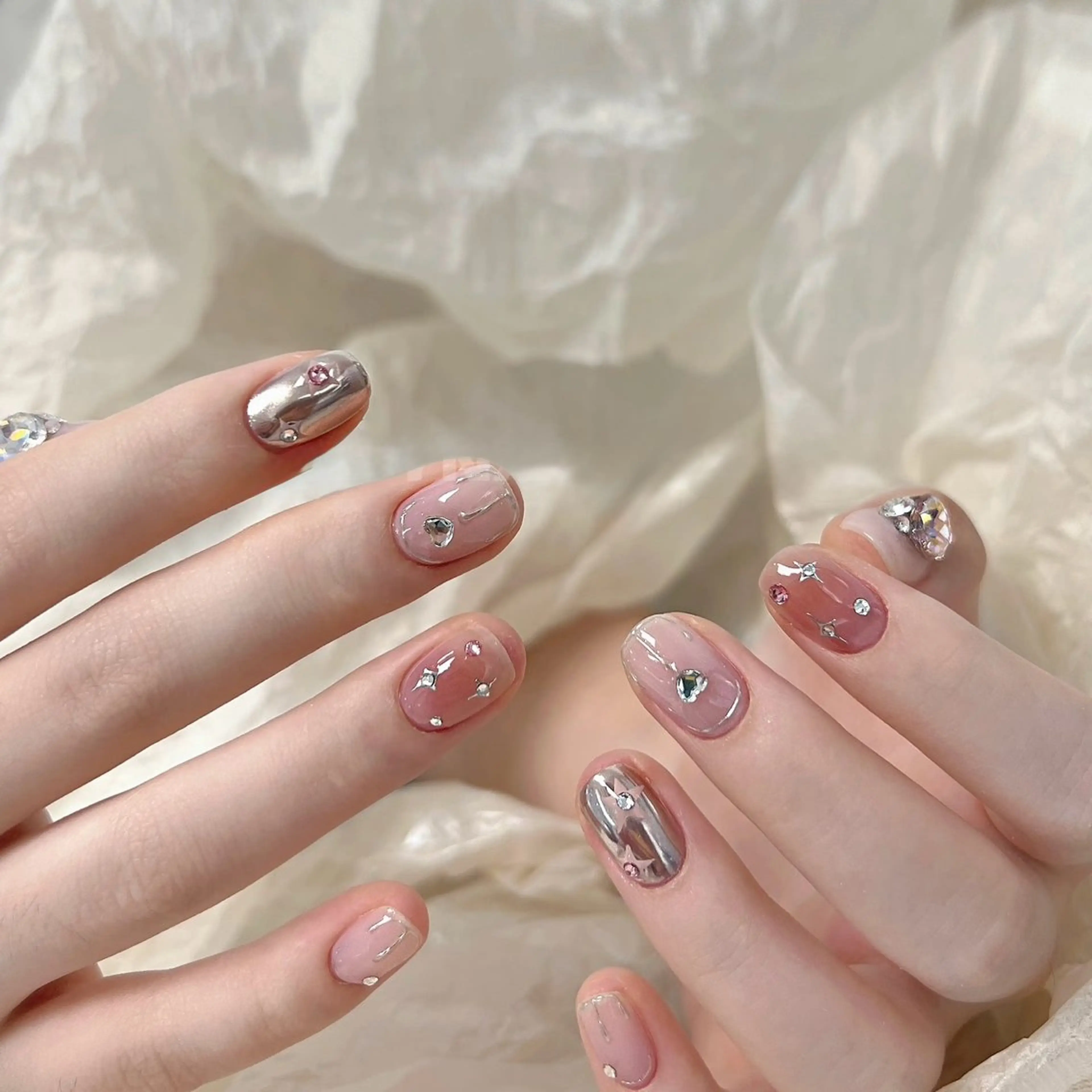 ネイル ハンドネイル Iris  Nail所属・akige akigeのネイルデザイン