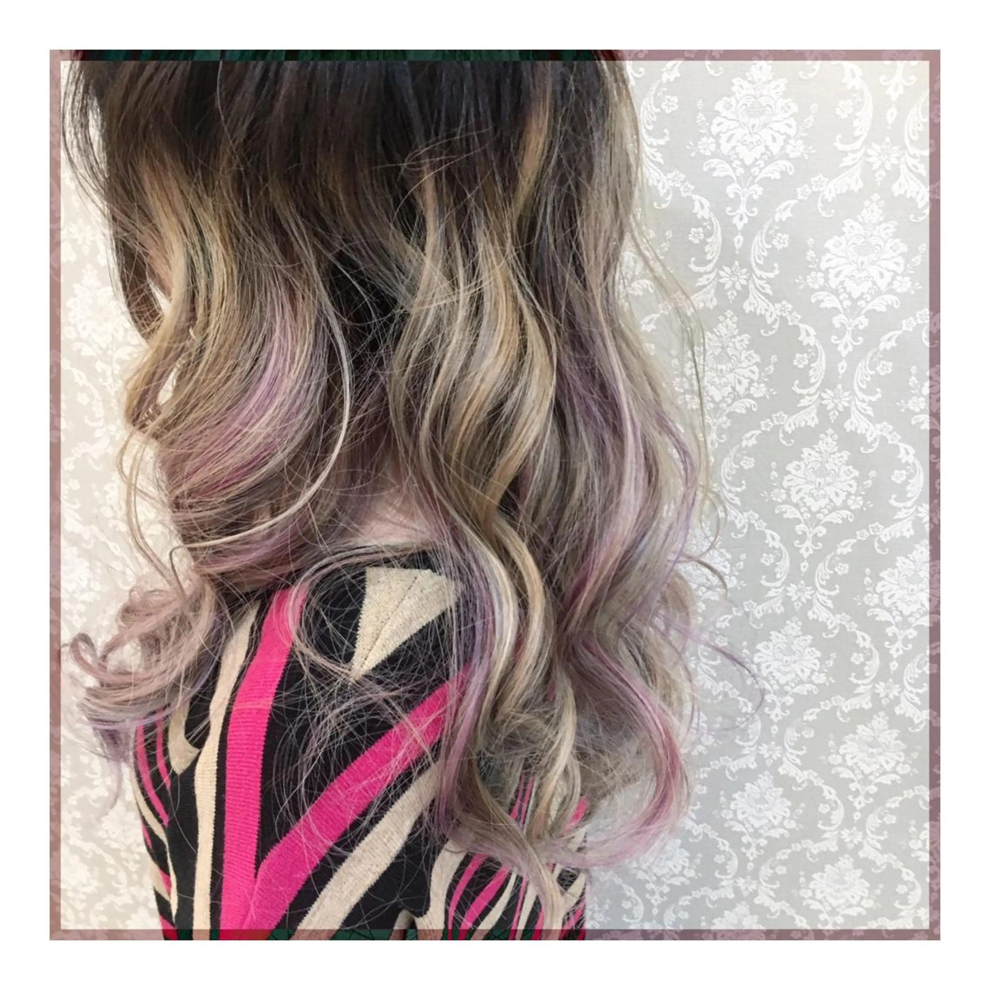 カラー ササキ トモシのヘアスタイル