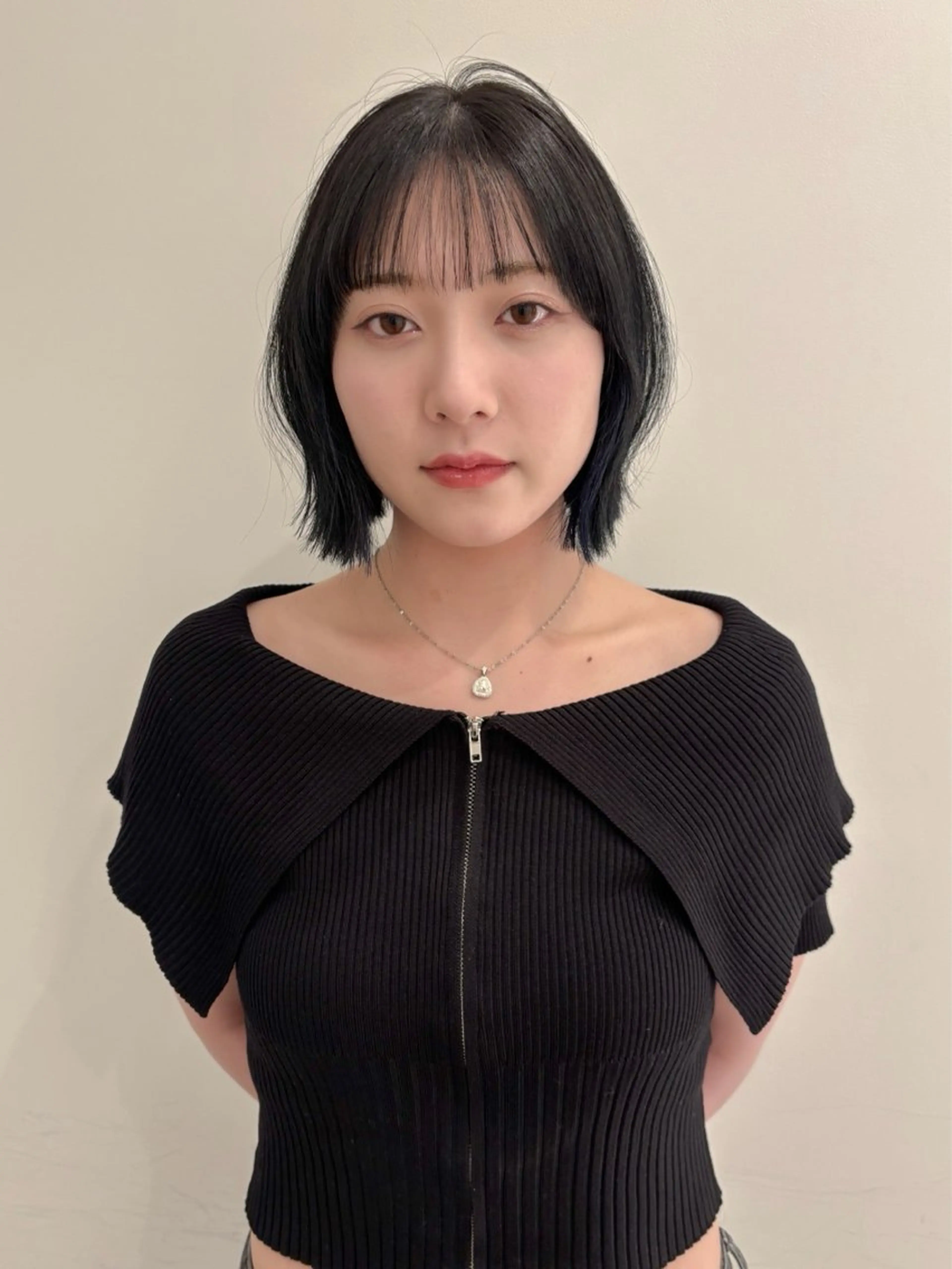 ショート 韓国ボブ/顔周り/べ ージュ/織田百華🎀のヘアスタイル