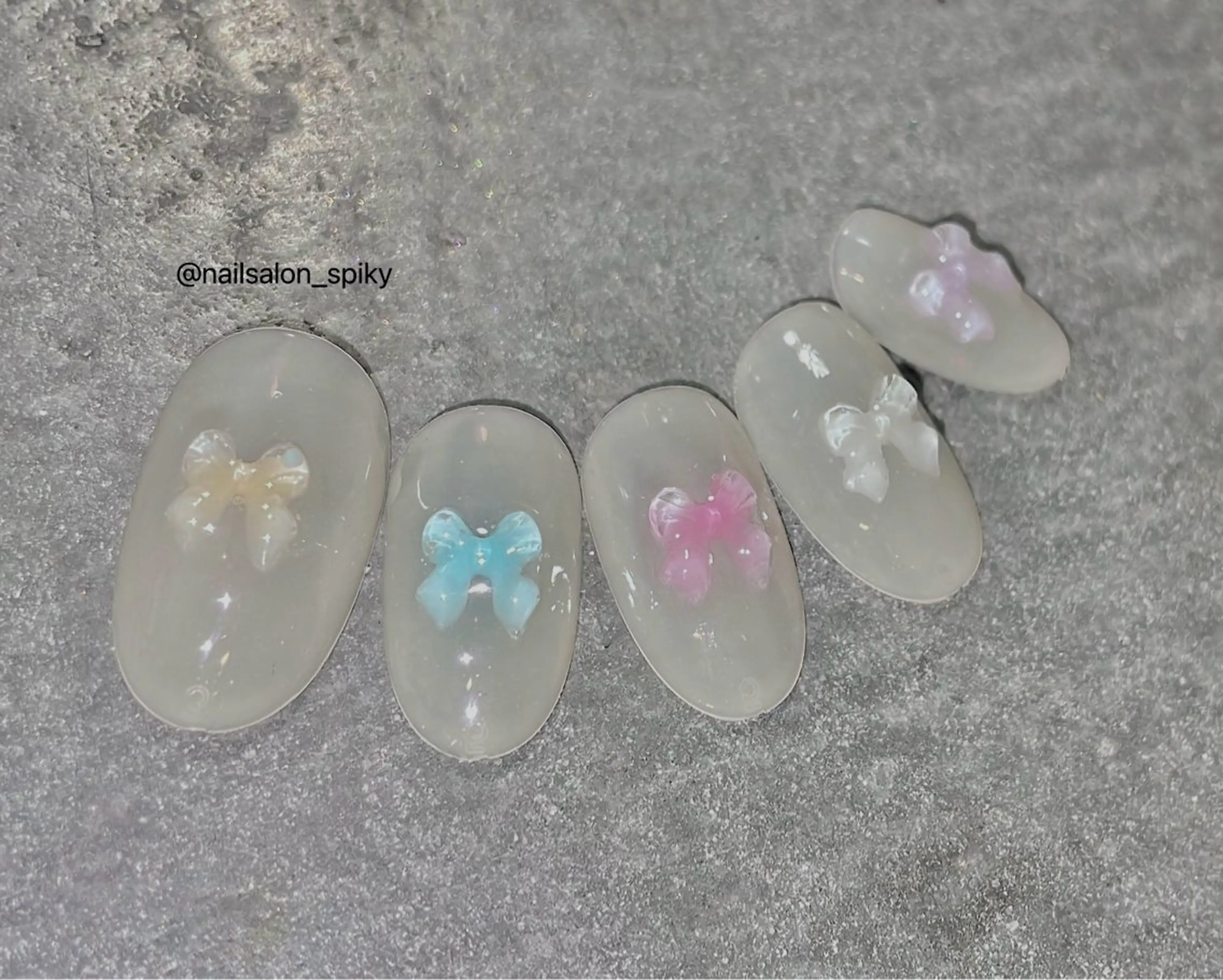 ネイル Spiky とうげ ふうかのネイルデザイン