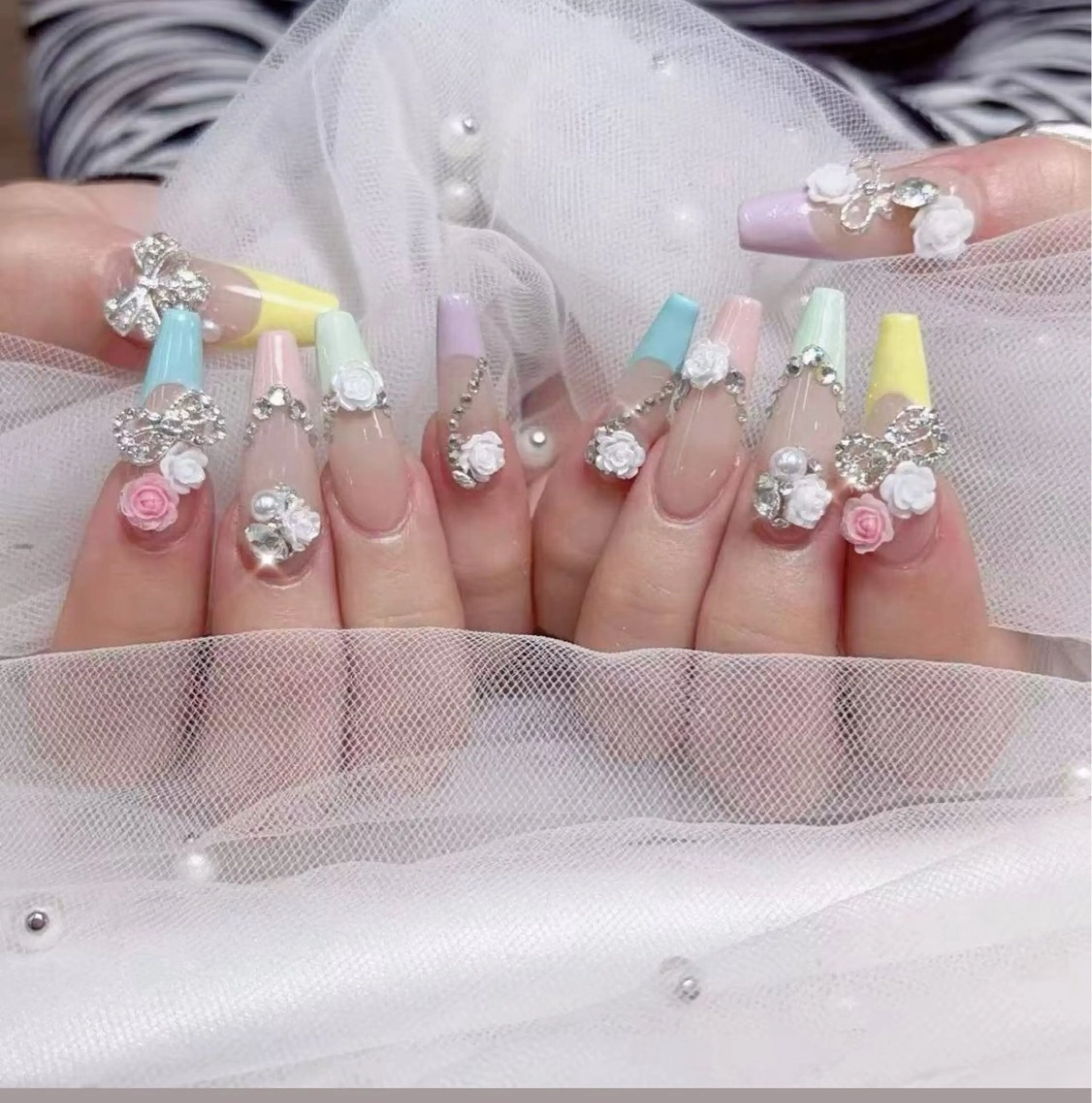 ネイル チョウ チョウのネイルデザイン