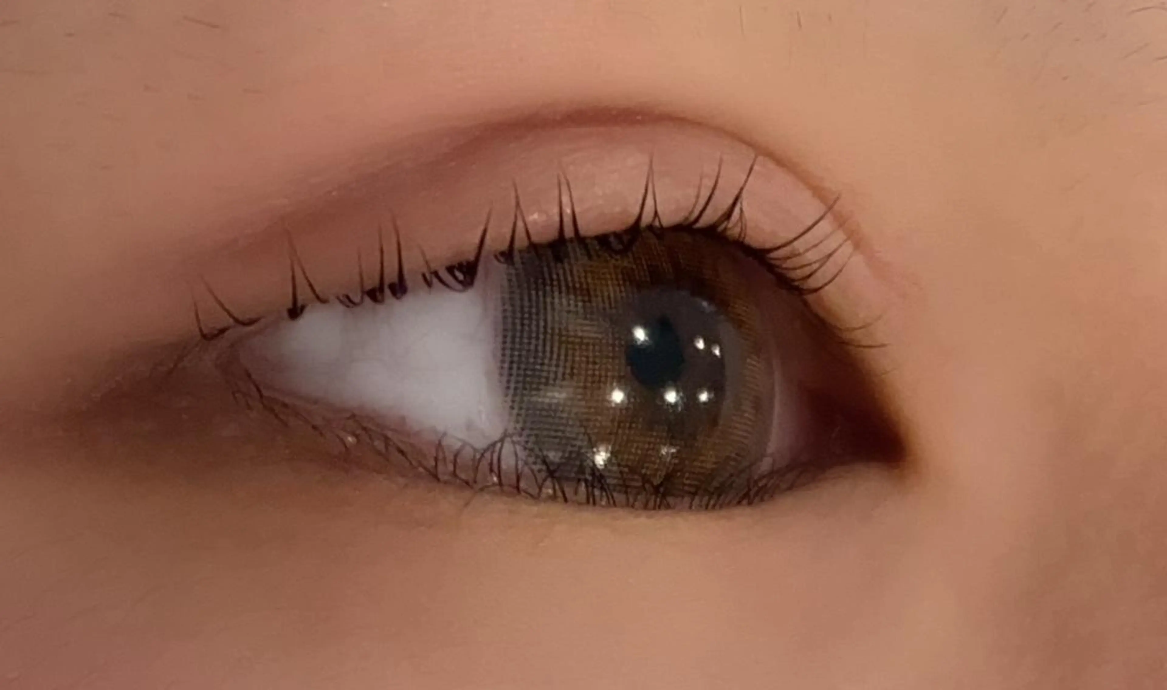 マツエク・マツパ 岡田詩織 MODE Ks松原店のヘアスタイル