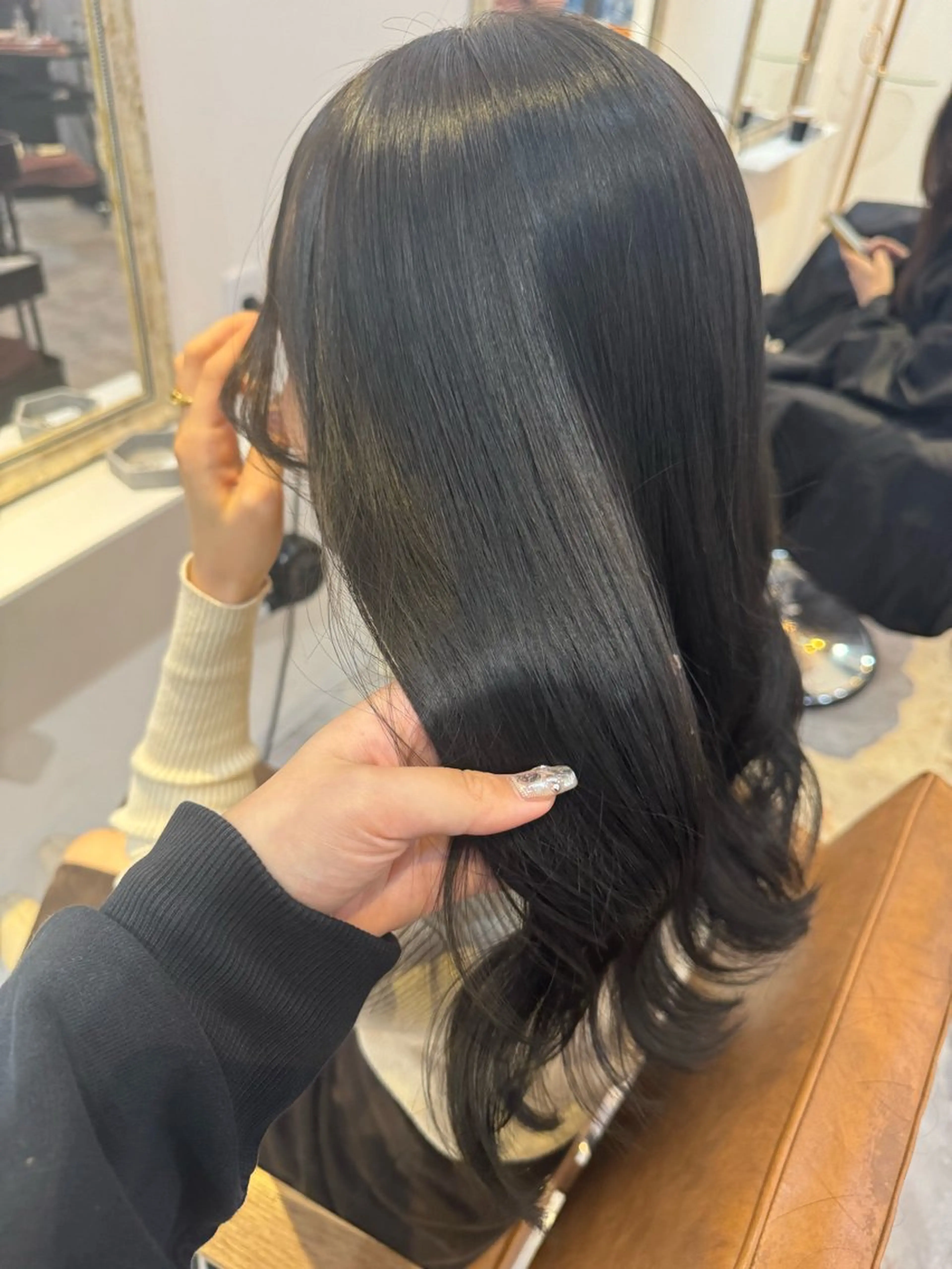 セミロング カラー 赤み無し柔らかカラー 【梅田】madokaのヘアスタイル