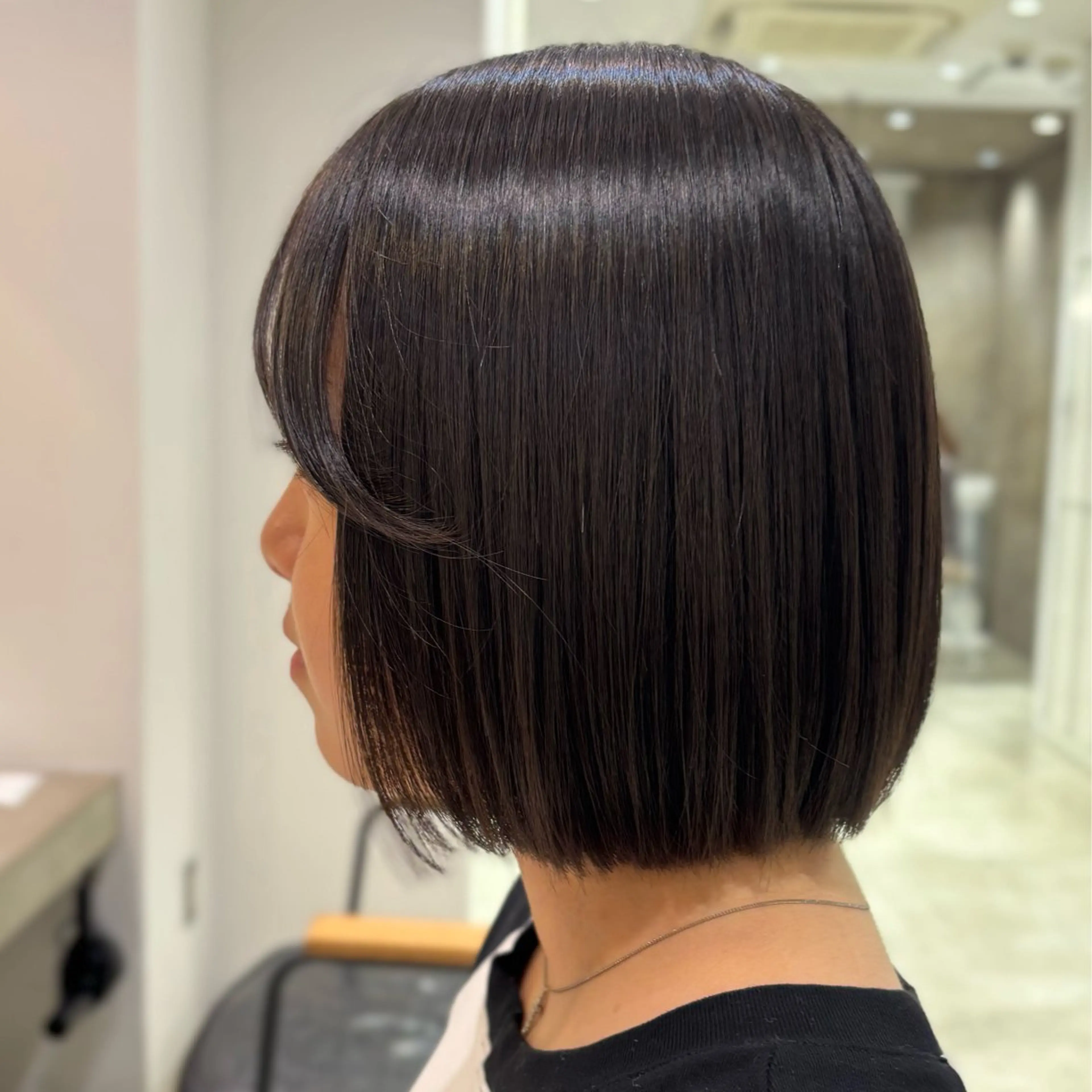 ミディアム カミヤ ミウのヘアスタイル