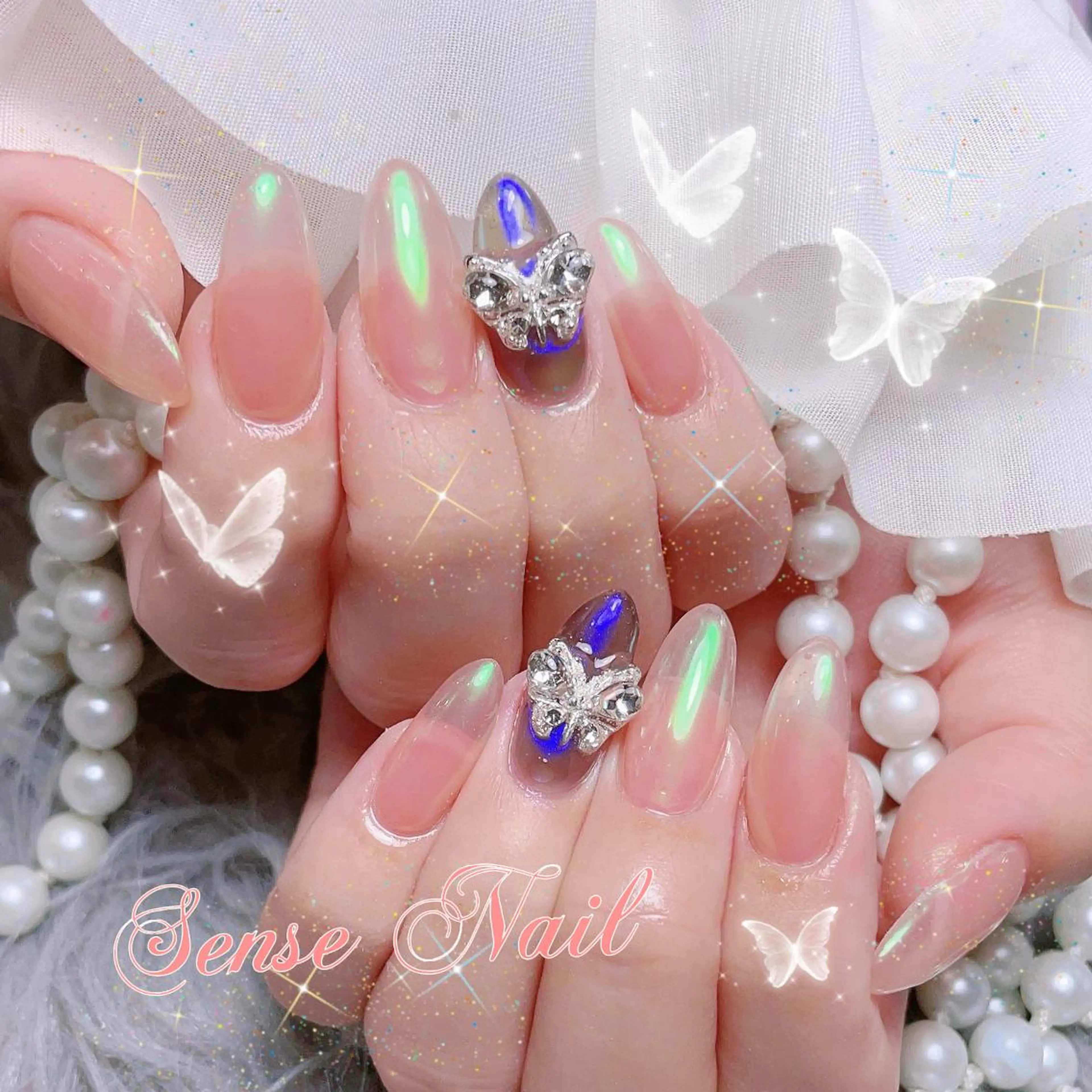 ネイル Kurieitibu 🍬Byu~tīのネイルデザイン