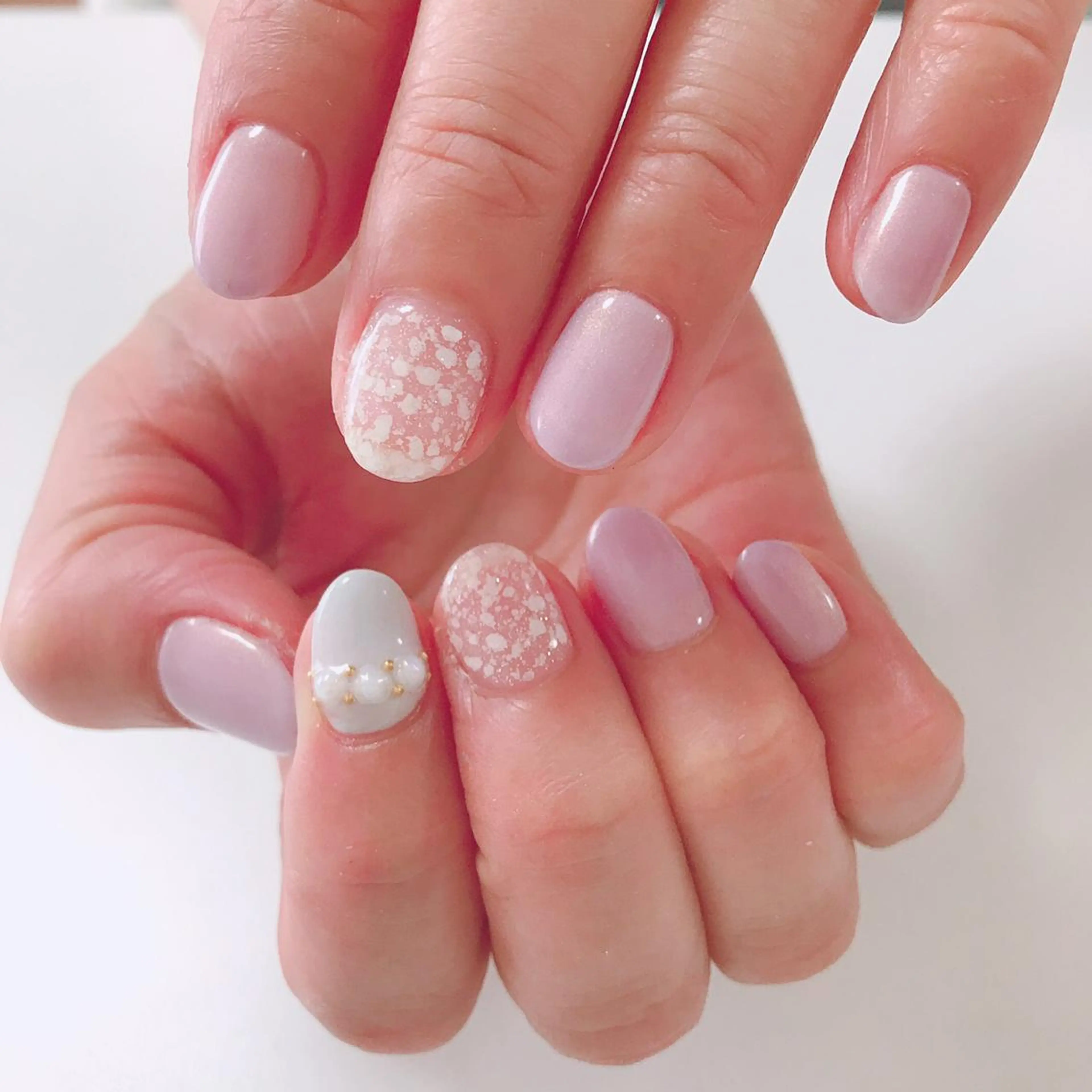 ネイル アートネイル 長さ出し フットネイル グリーン ニュアンスネイル Lily Roseスタッフ一同のマツエク・マツパデザイン