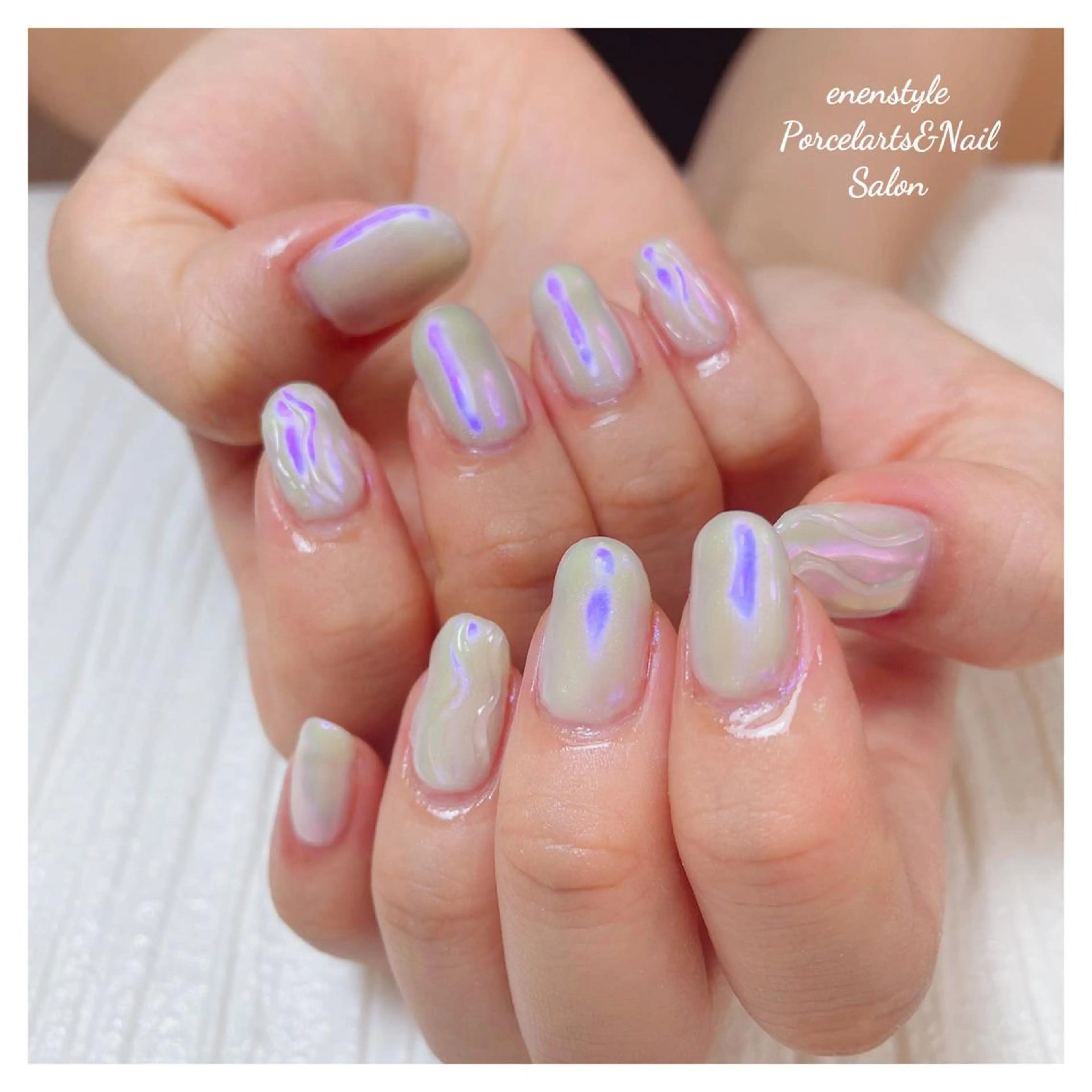 ミディアム ネイル 👑enen style👑のネイルデザイン