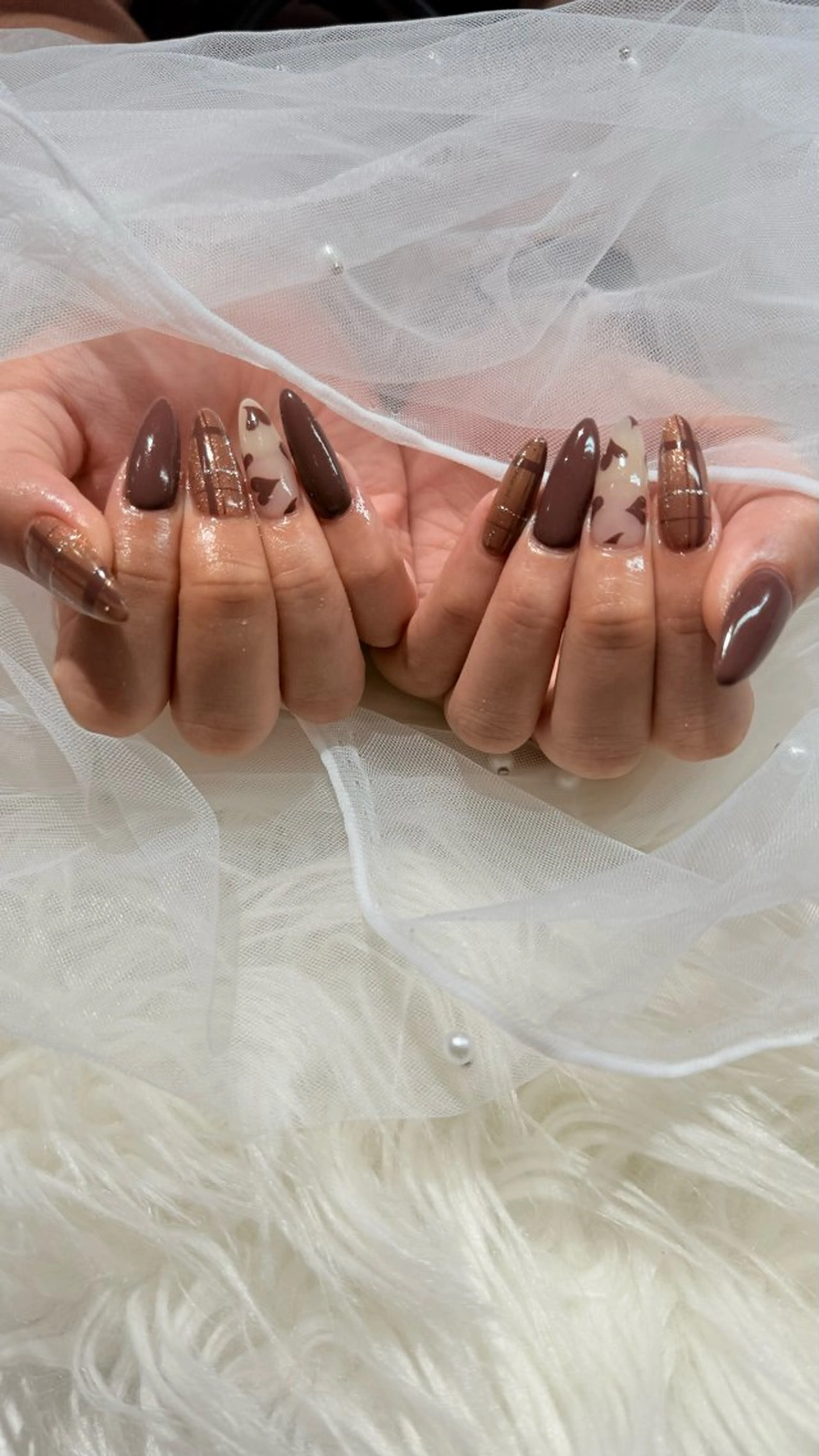 ロング ハンドネイル ハンドケア マシェリローズ所属・Macherie Roseのネイルデザイン