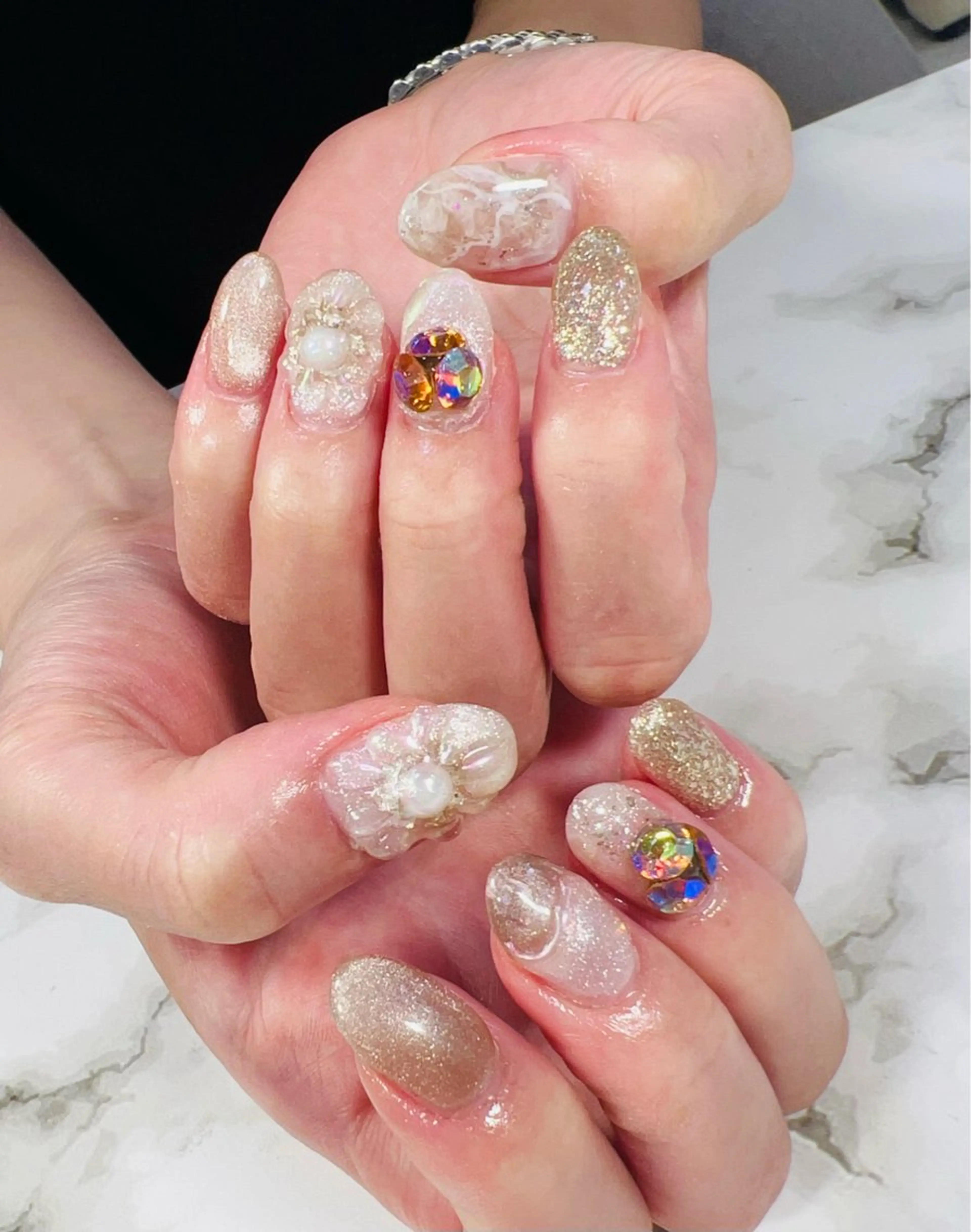 ネイル ハンドネイル ハンドケア ネイルサロン ロア旧ジョリーのネイルデザイン