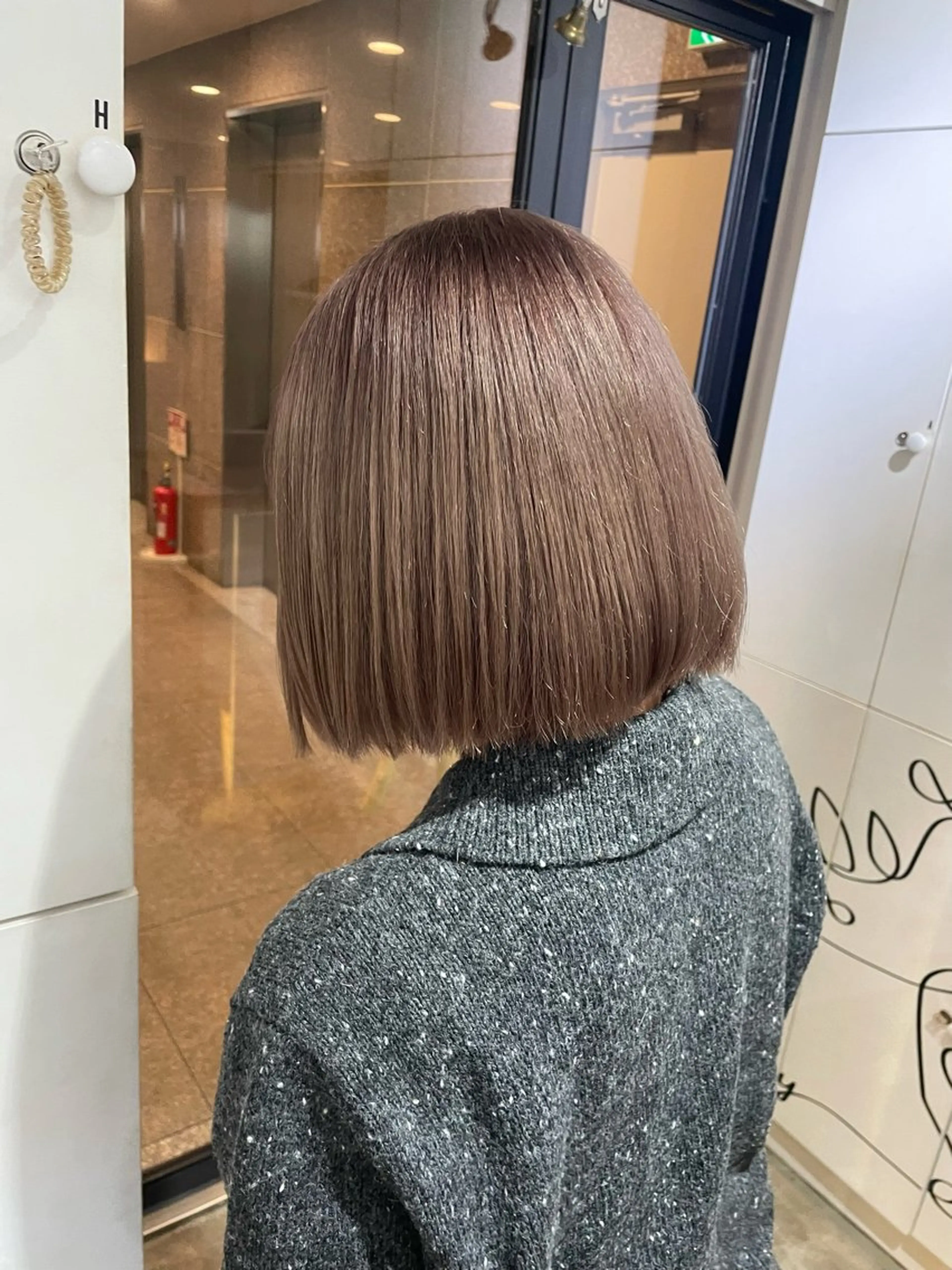 ミディアム カラー 門脇 愛未のヘアスタイル