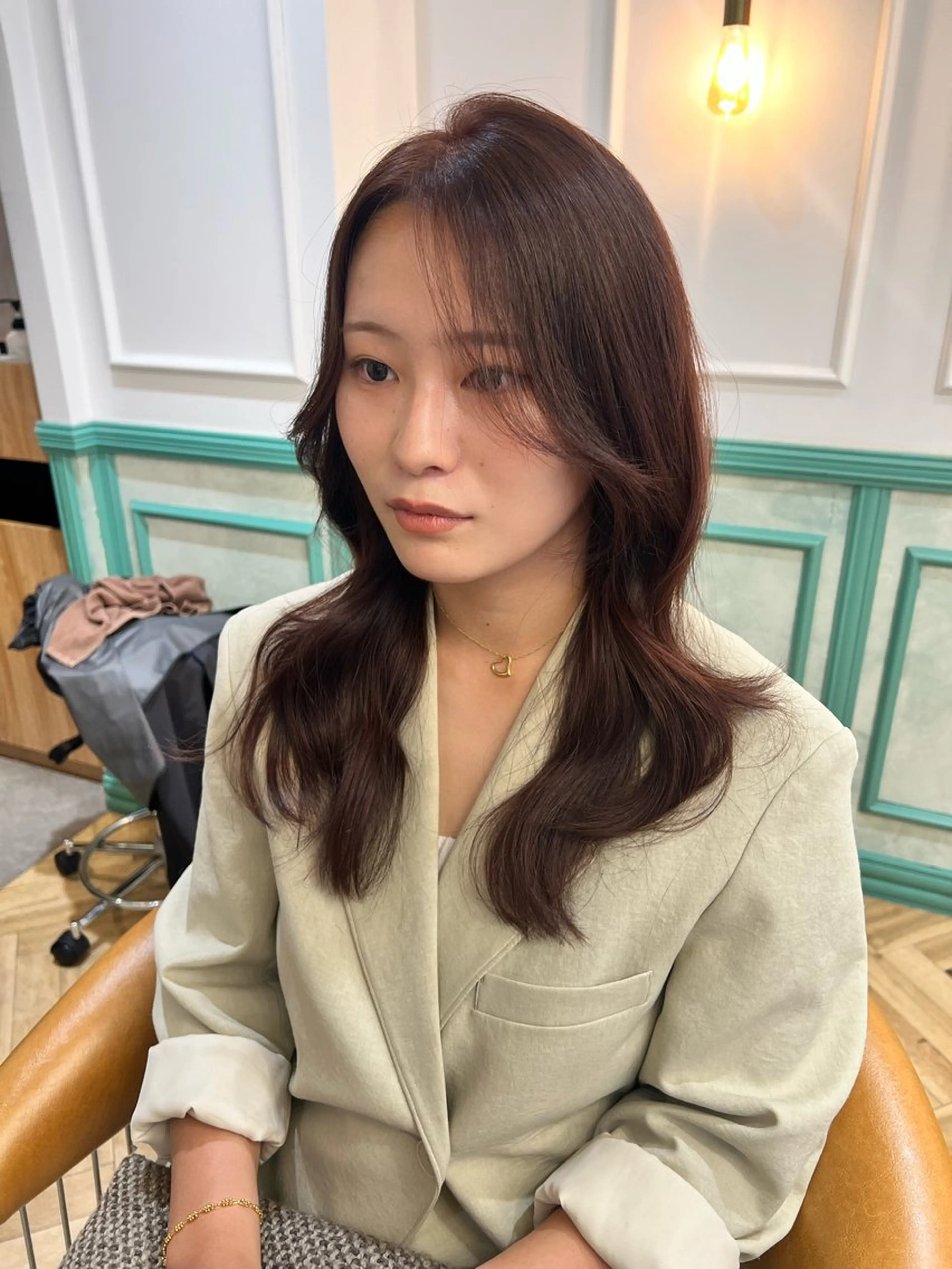 セミロング 韓国レイヤー/顔周り /縮毛矯正/羽田航のヘアスタイル
