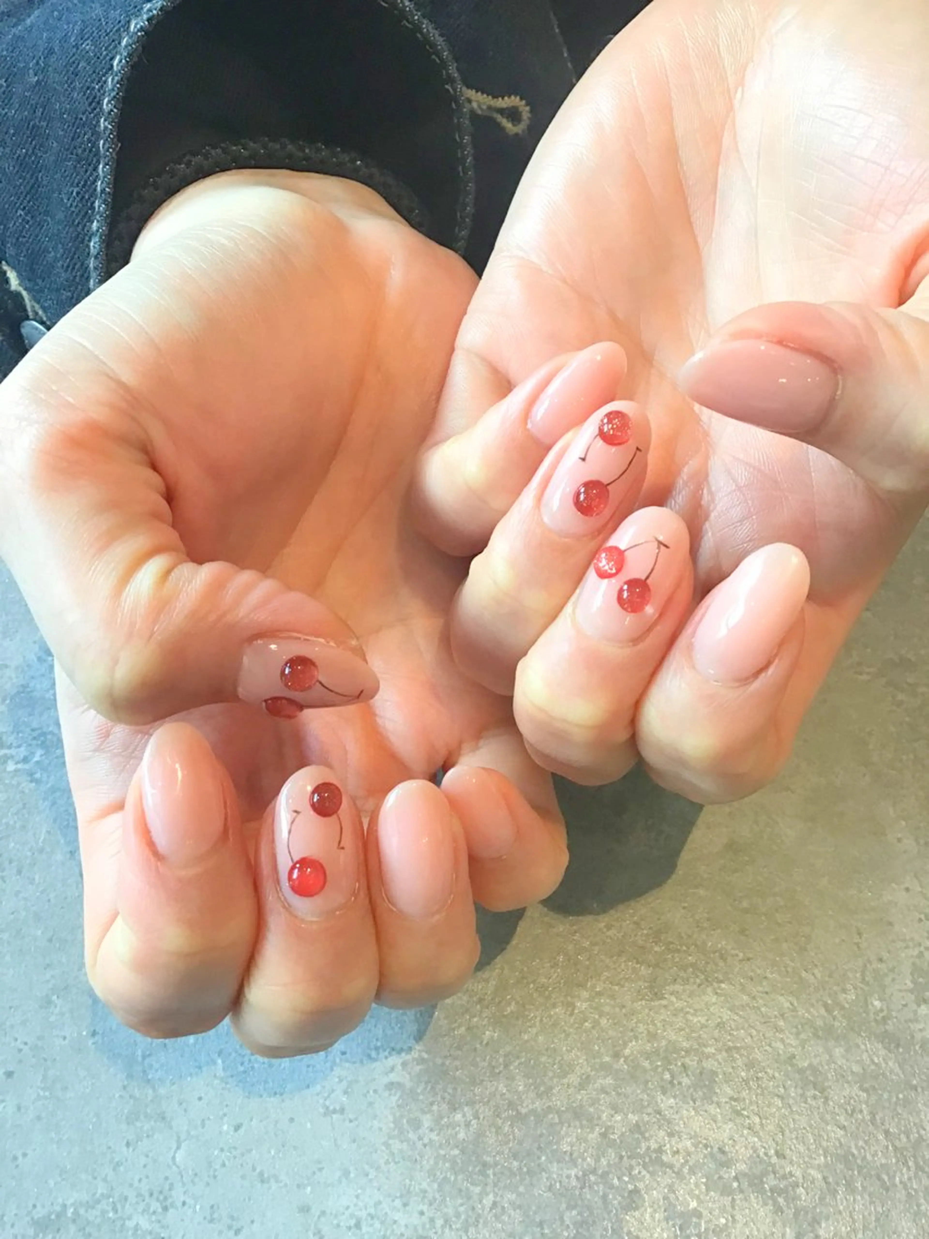 ネイル 持ち込み Nest 岩崎のネイルデザイン