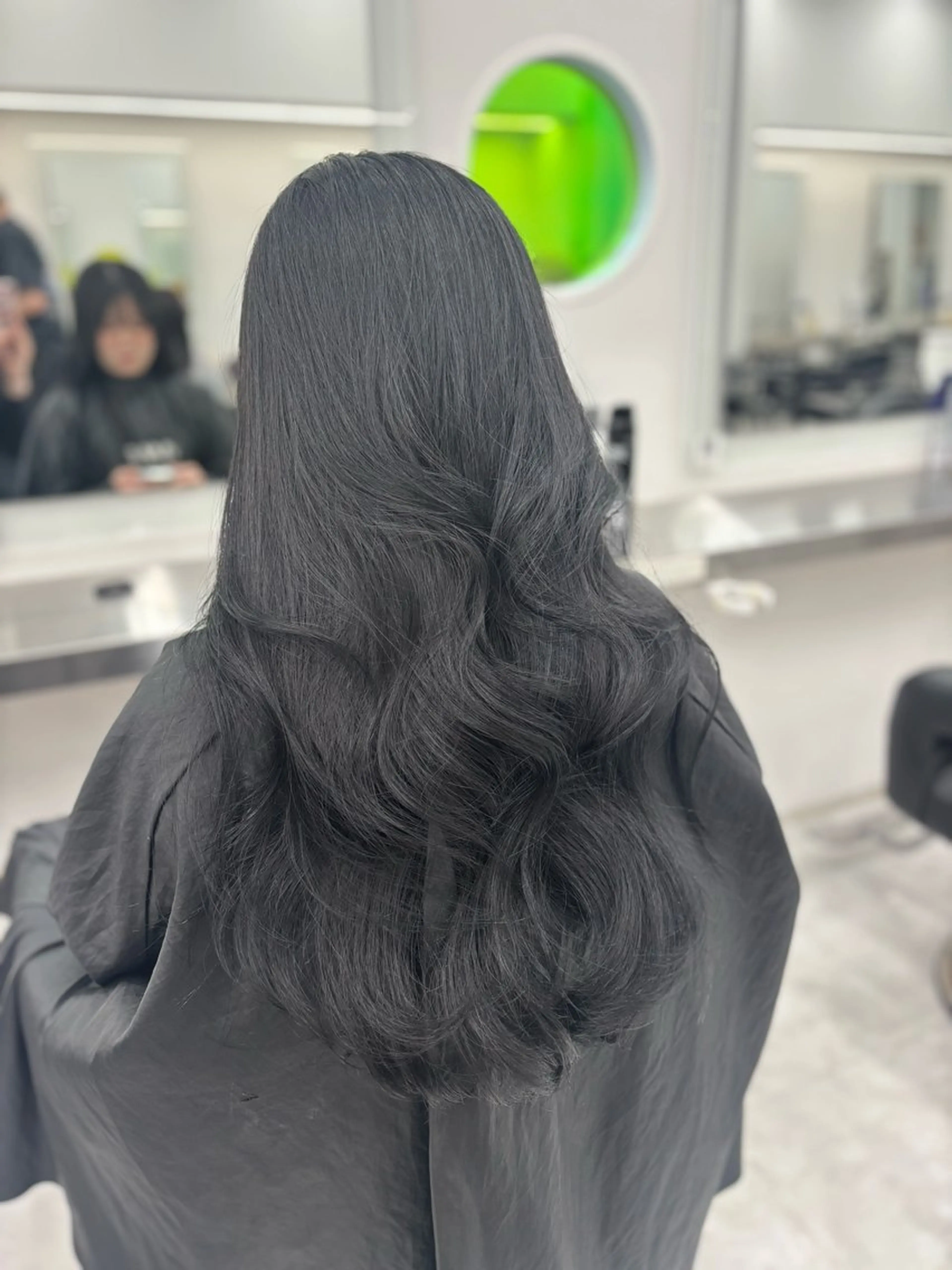 カラー カット ヘアカラー 韓国風暗髪ヘア🤍 🫧MIREIのヘアスタイル