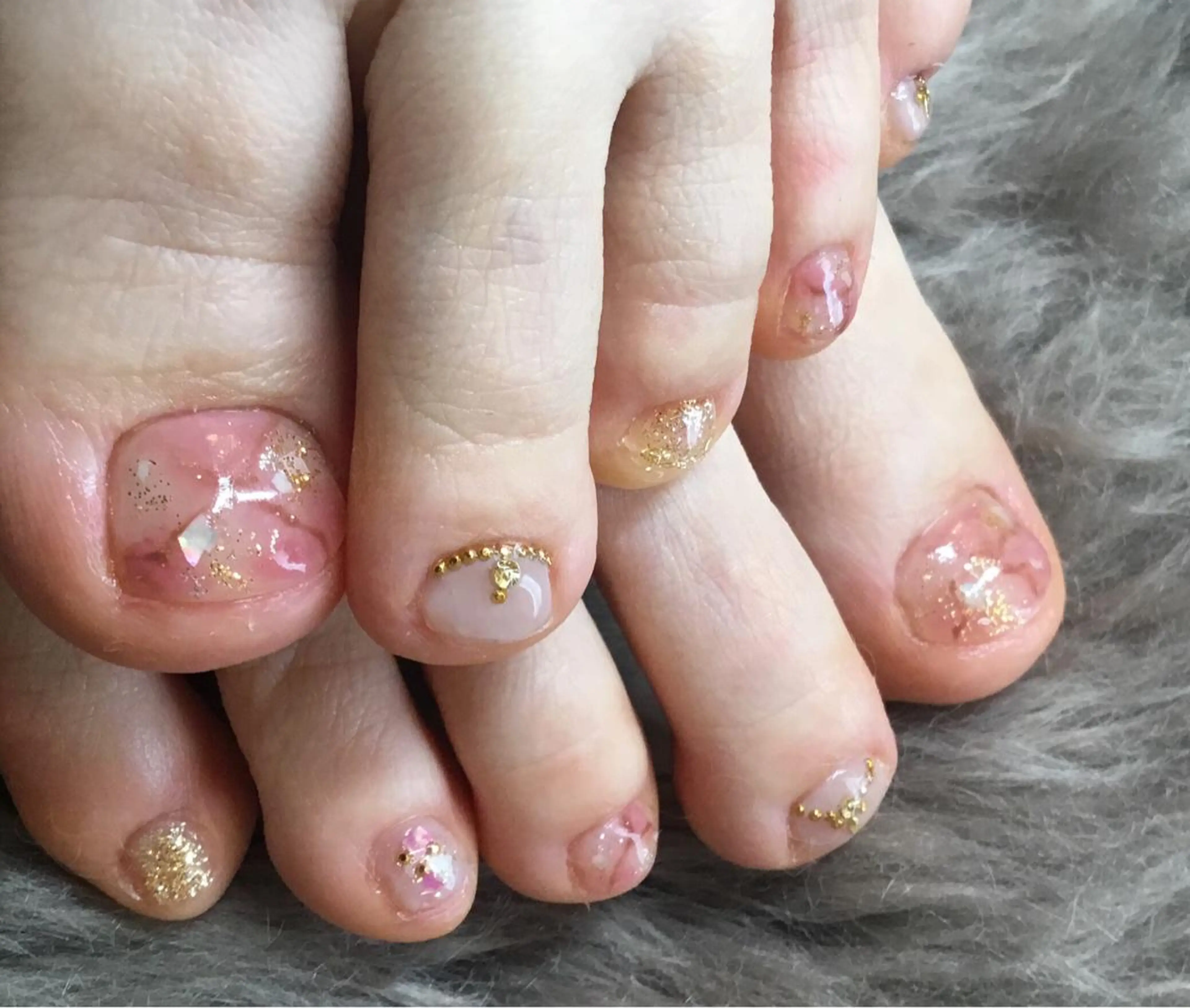 ネイル キラキラネイル プライベートサロン jewel nailのネイルデザイン