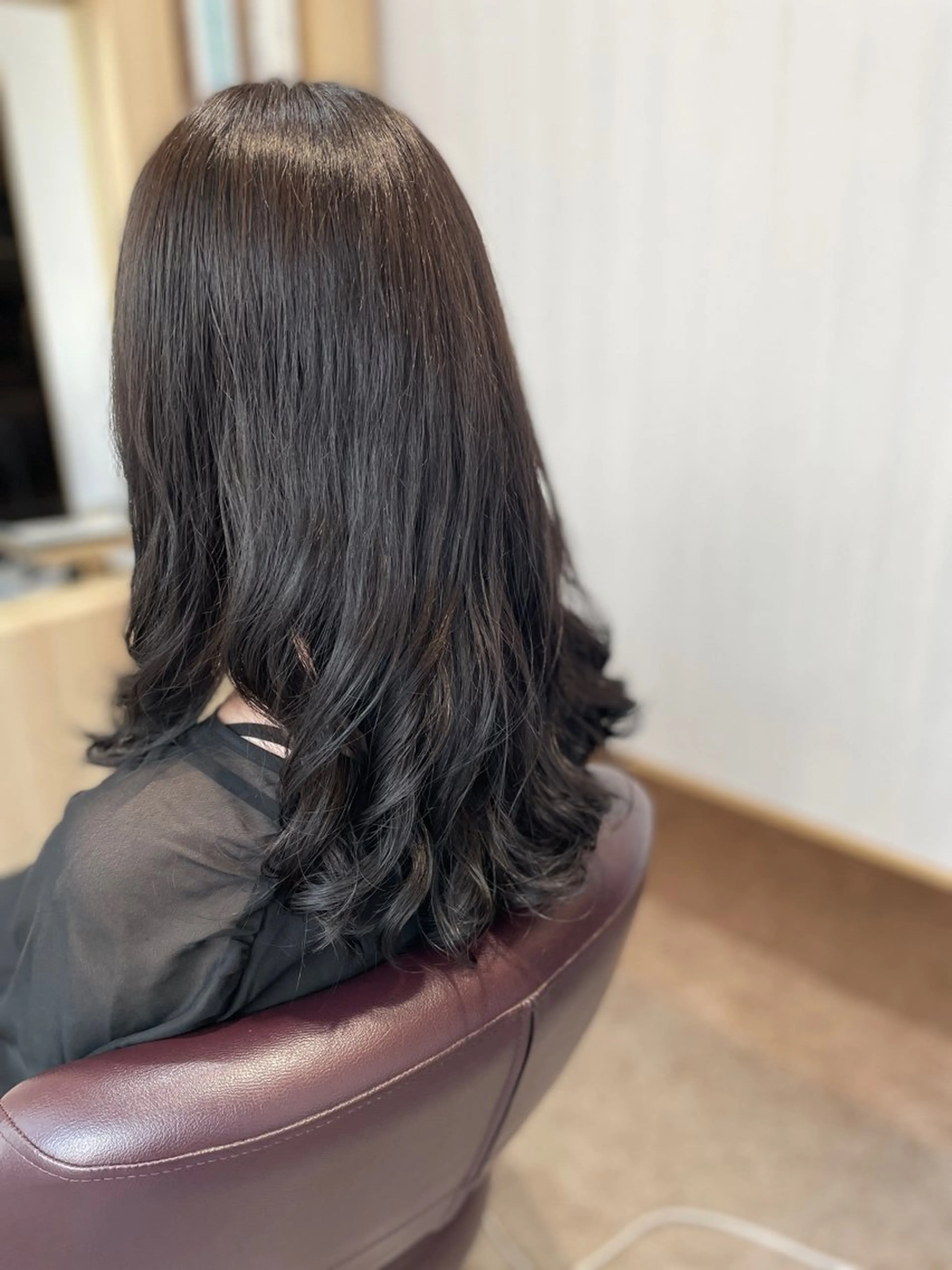 ミディアム パーマ 徳光 辰弥のヘアスタイル