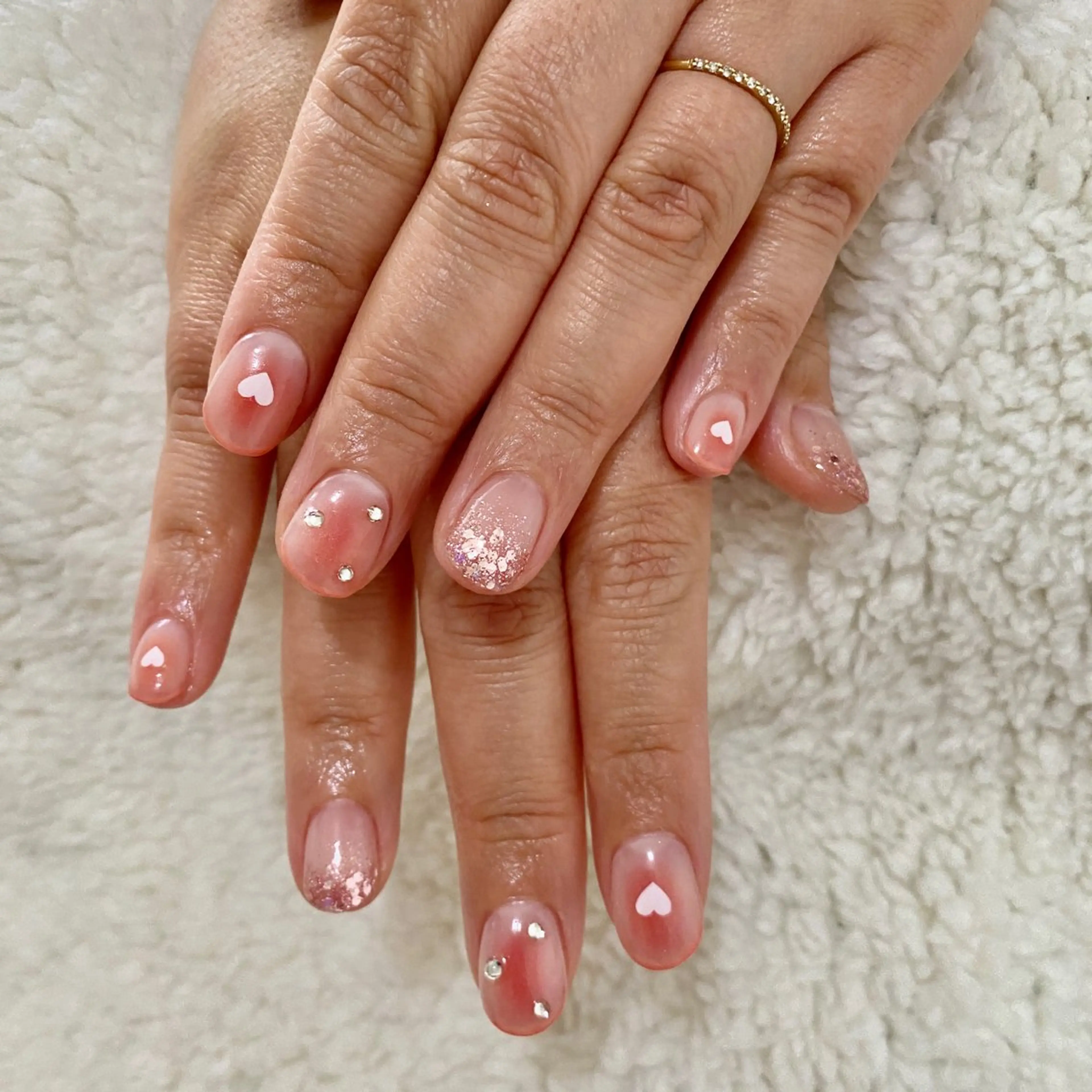 ネイル 持ち込み VIBLISS所属・VIBLISS福岡 tomokoのネイルデザイン