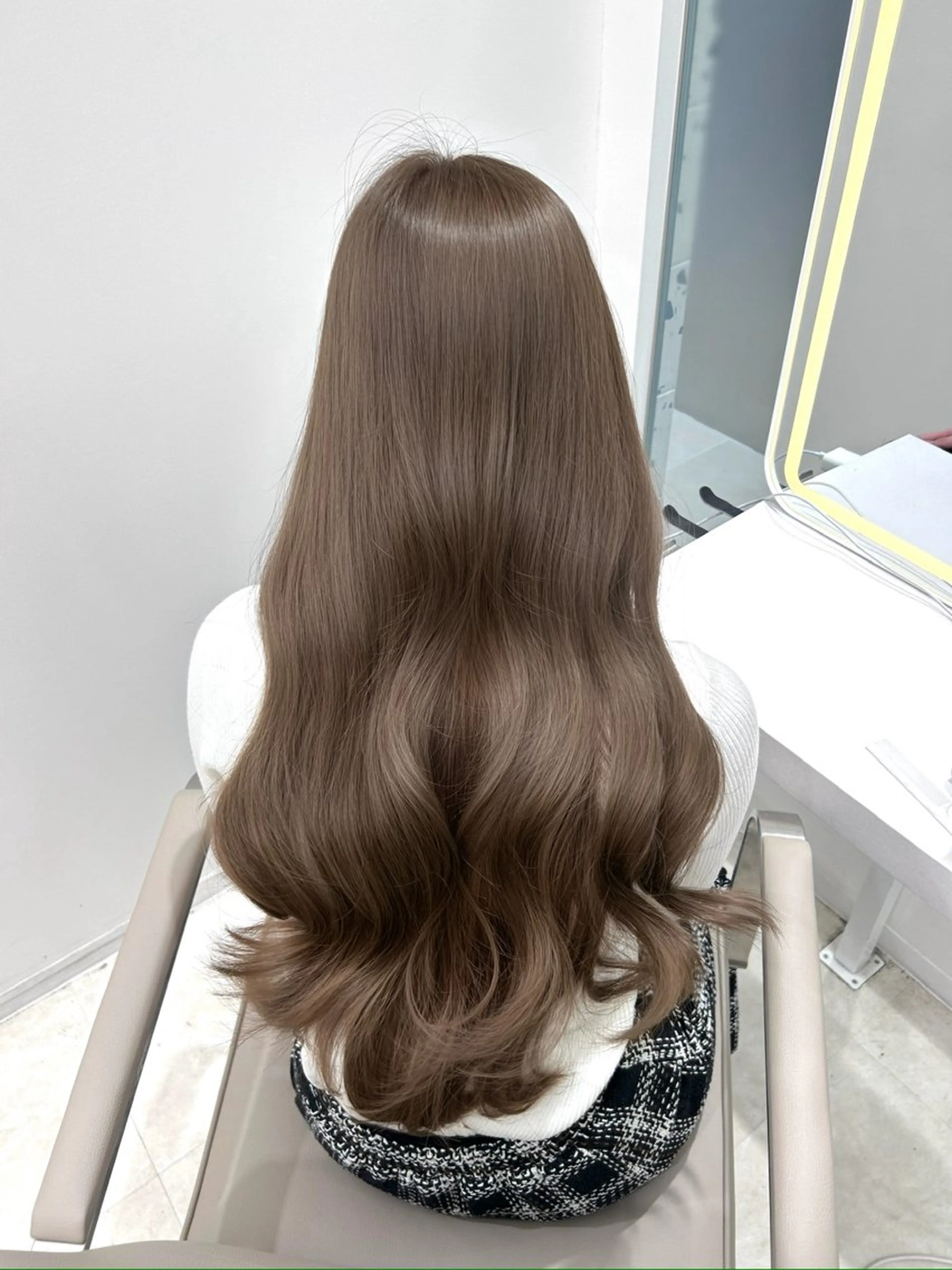 ロング カラー ヘアカラー トリートメント IVE所属・ダブルカラー髪質改善 /Annaのヘアスタイル