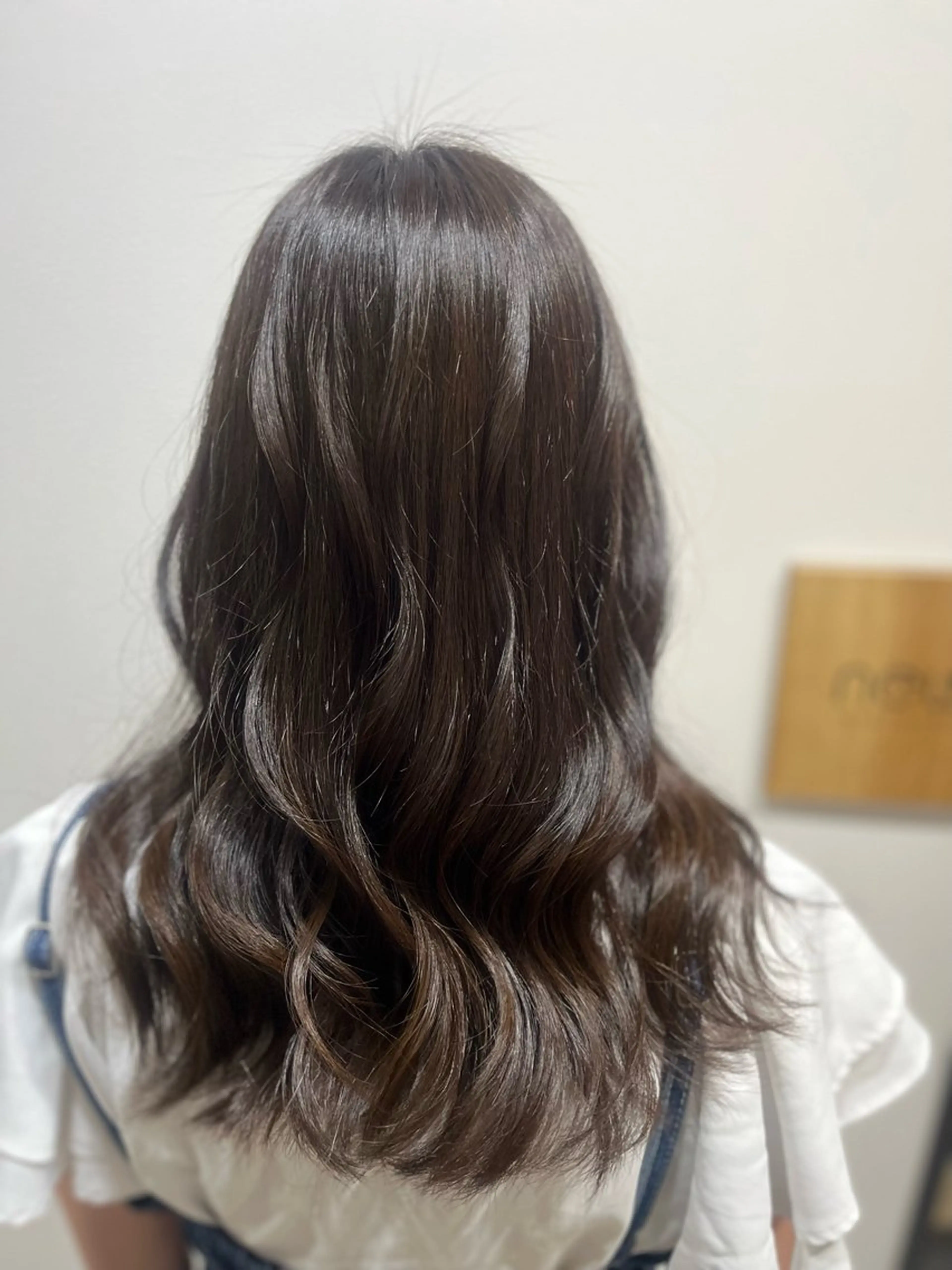 セミロング カラー グレージュ 🫧ぷる艶カラー🫧 Yuubi🦩のヘアスタイル