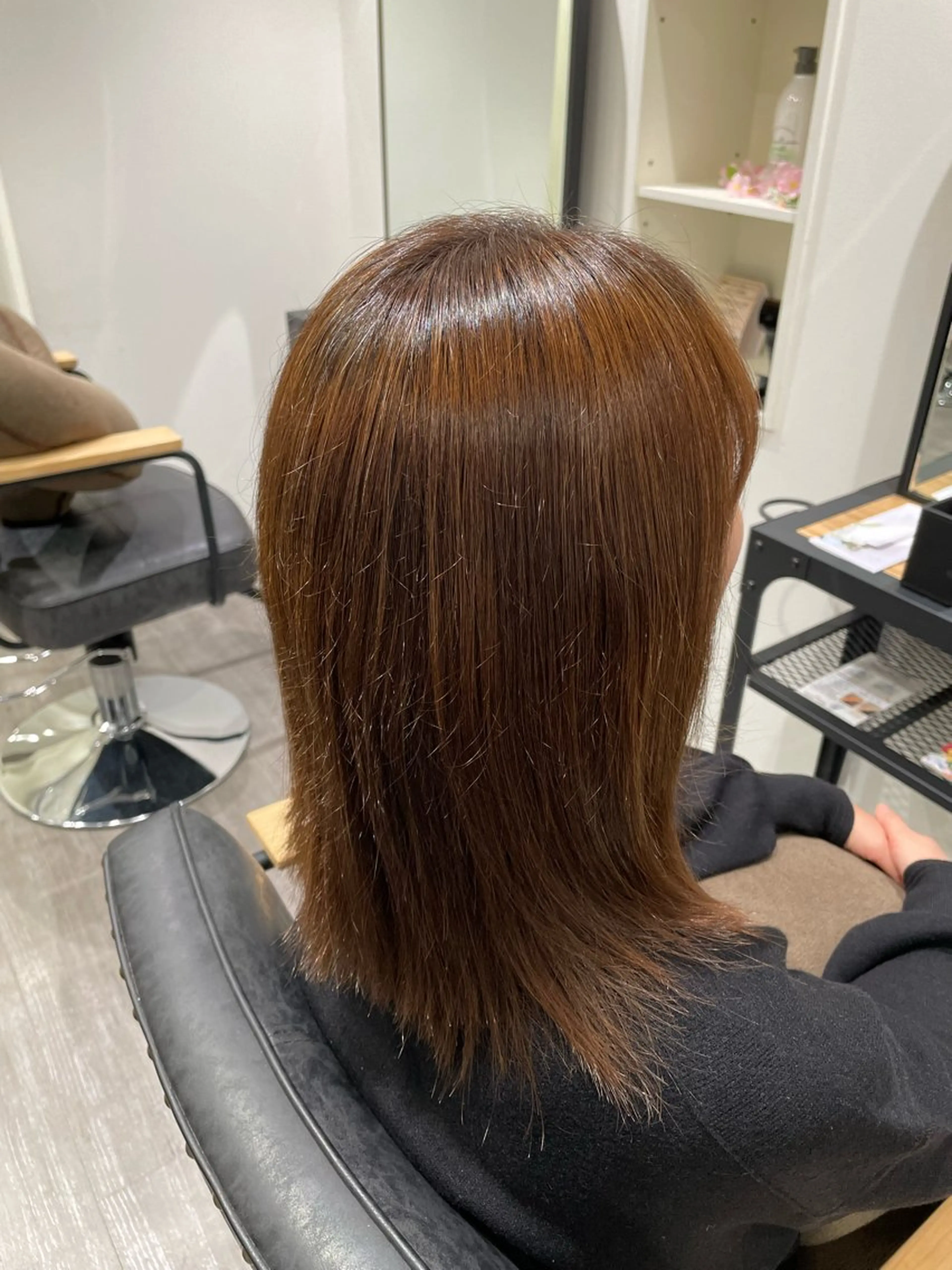 ミディアム ヘアカラー 北村 鴻志郎のヘアスタイル