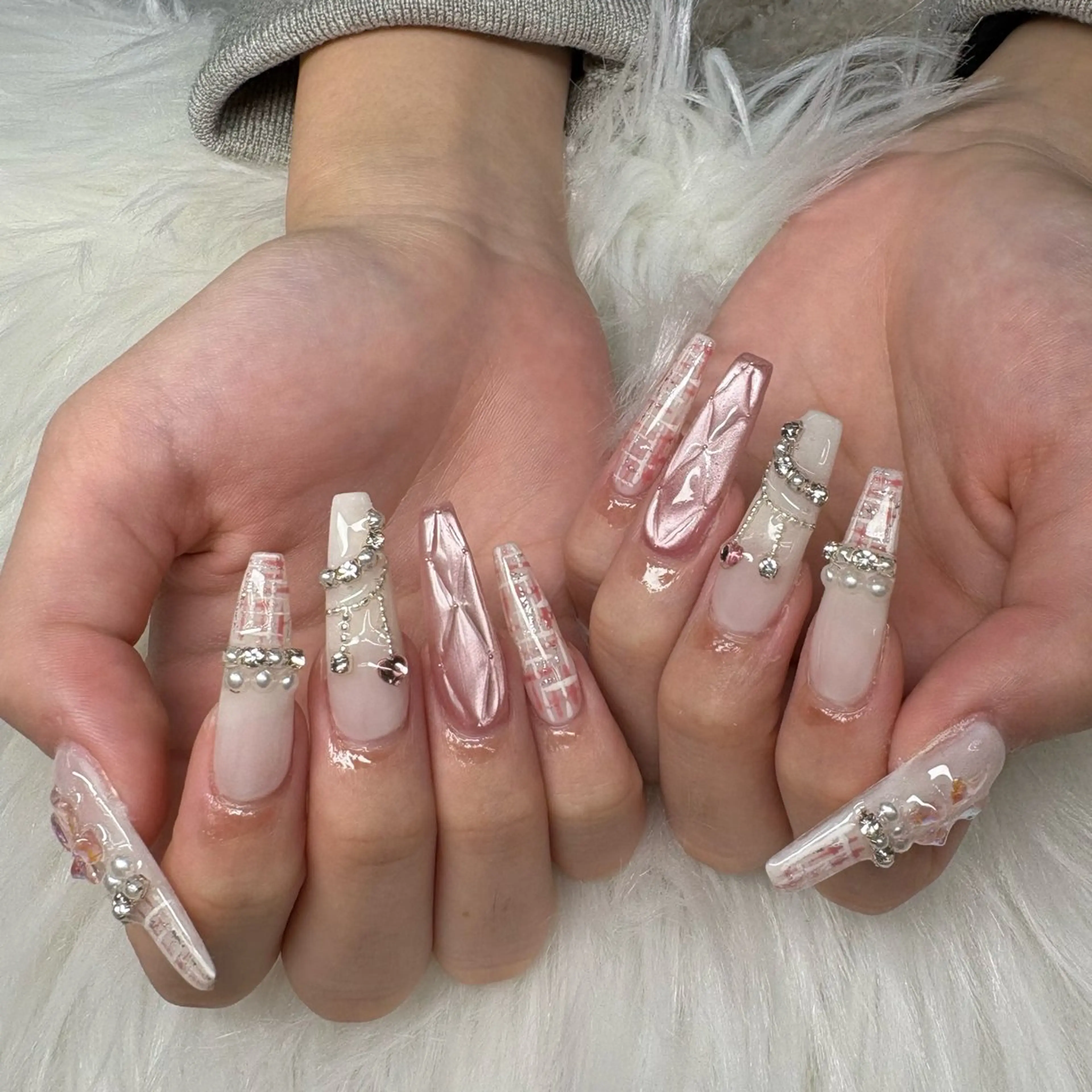 ネイル ハンドネイル SHION のネイルデザイン