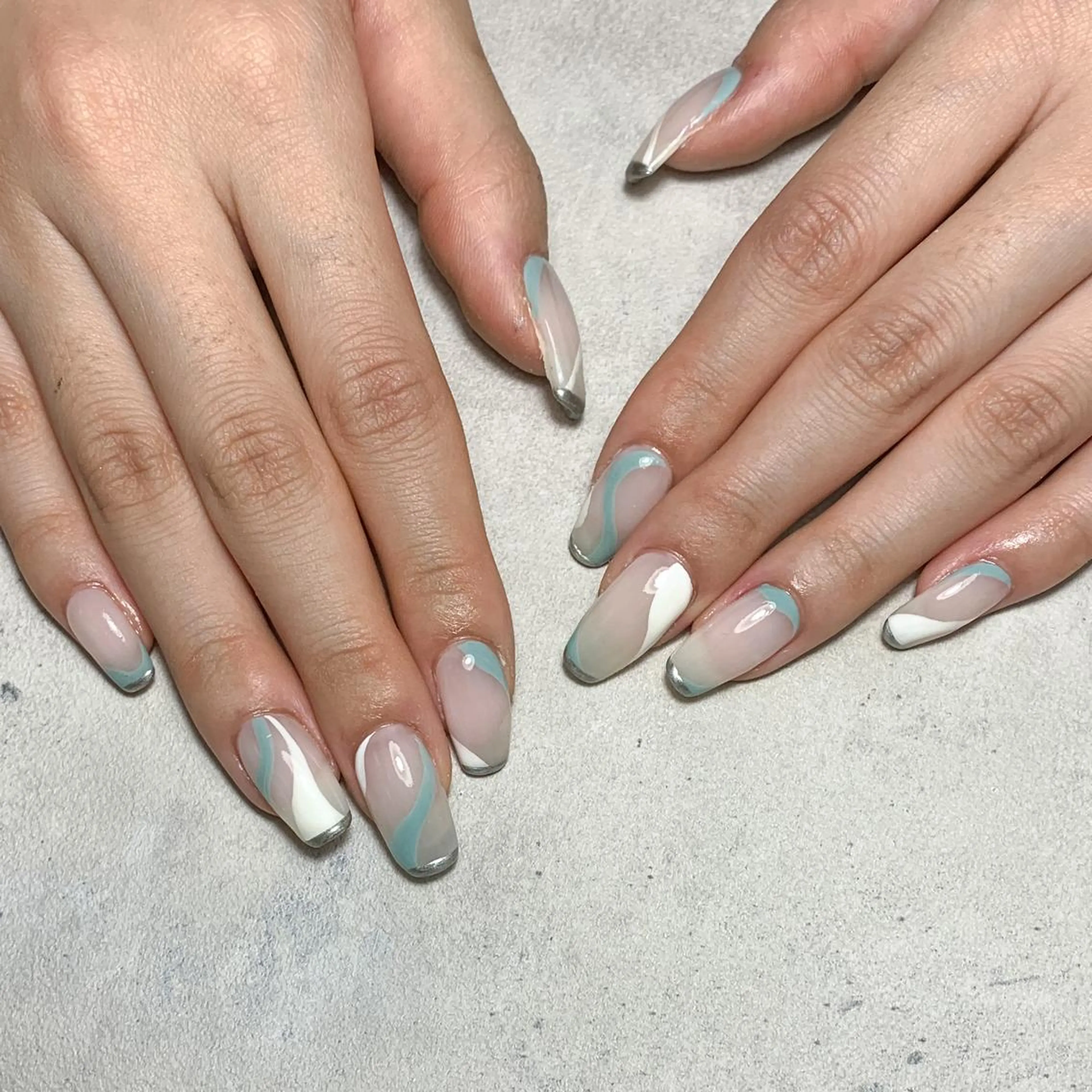 ネイル atelier　FIORITURA所属・FIORITURA aiのネイルデザイン