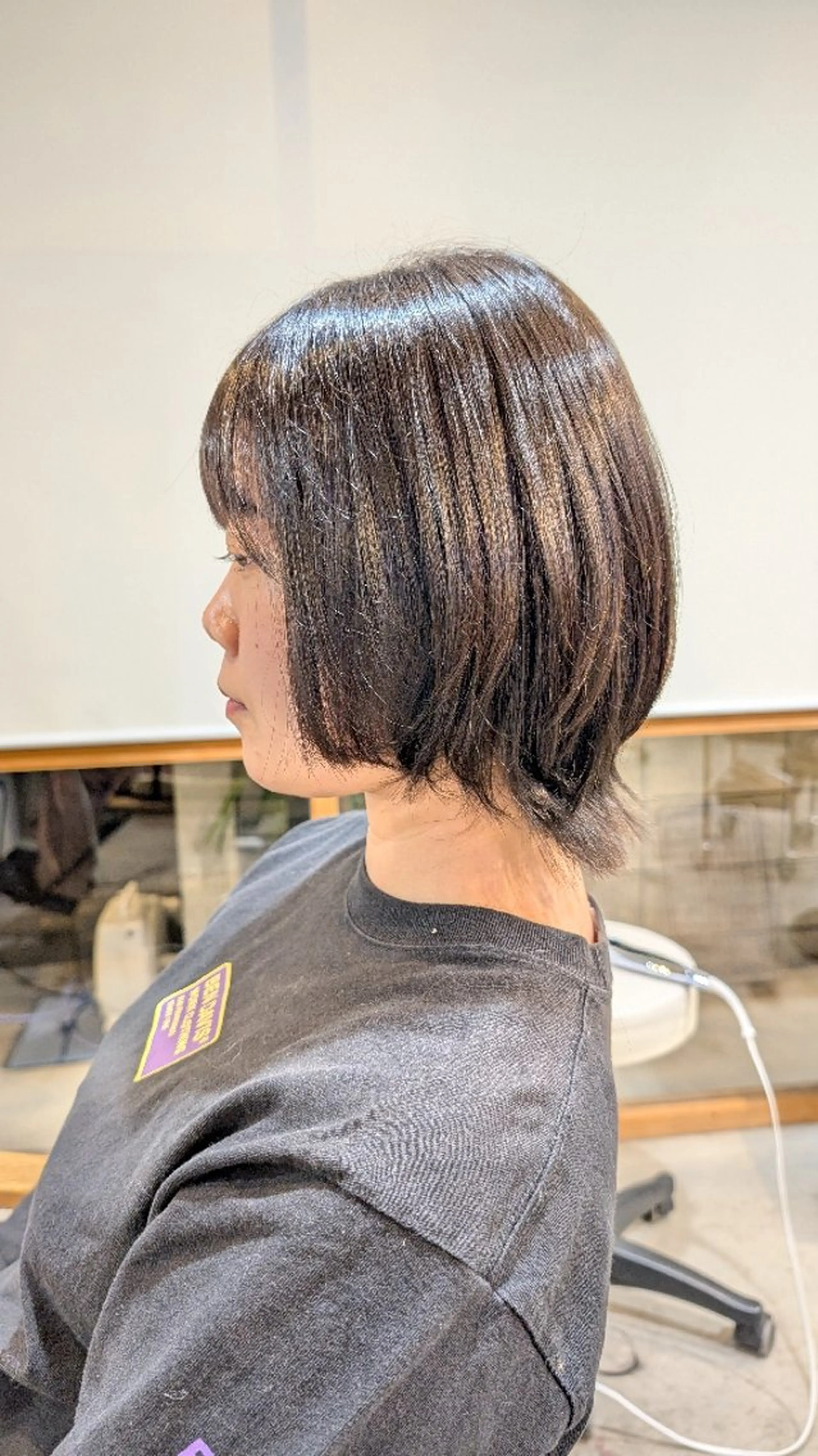 ミディアム ボブ 外ハネヘア ウルフカット ウルフボブ 【女性限定】 shioriのヘアスタイル