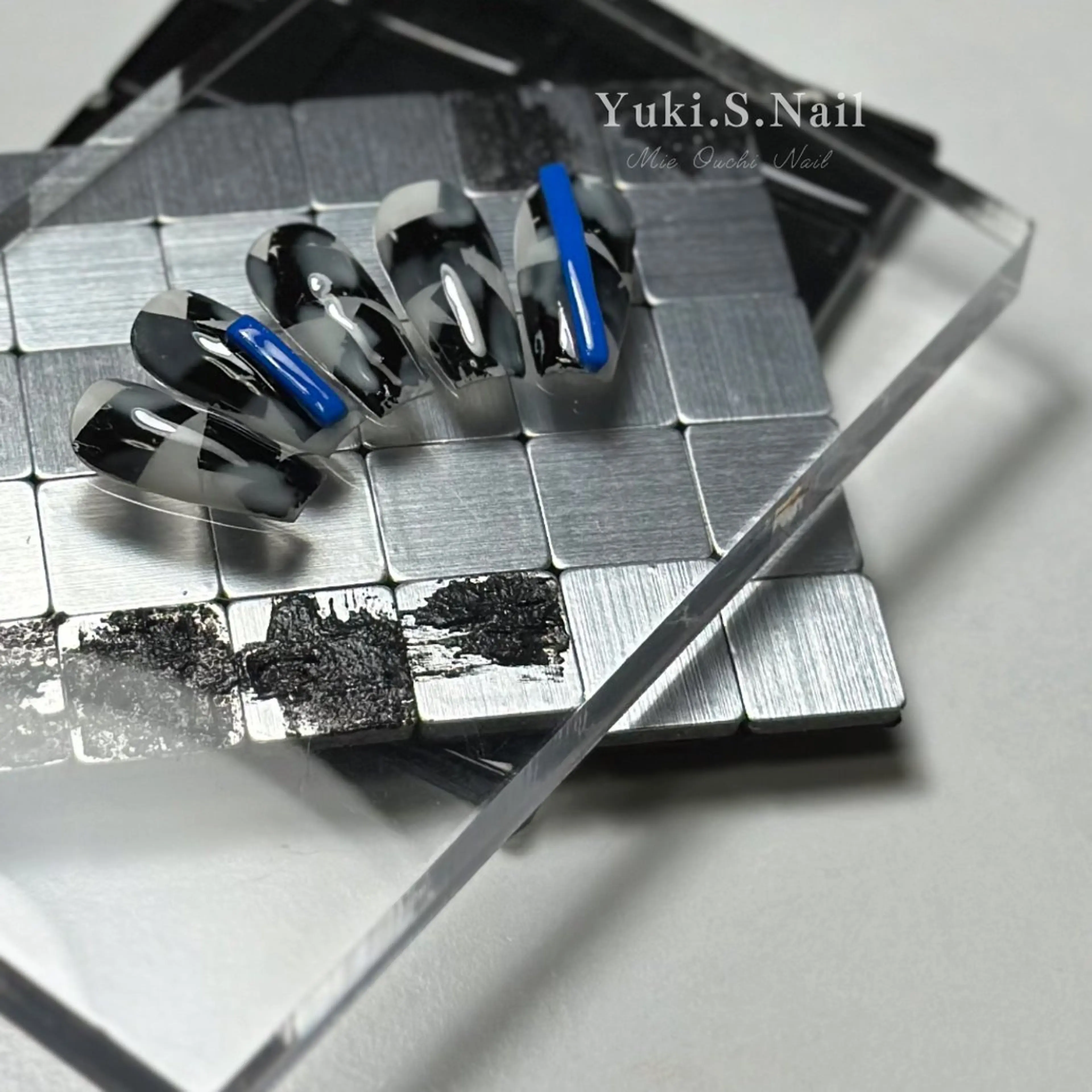 ロング Yuki S.Nailのネイルデザイン