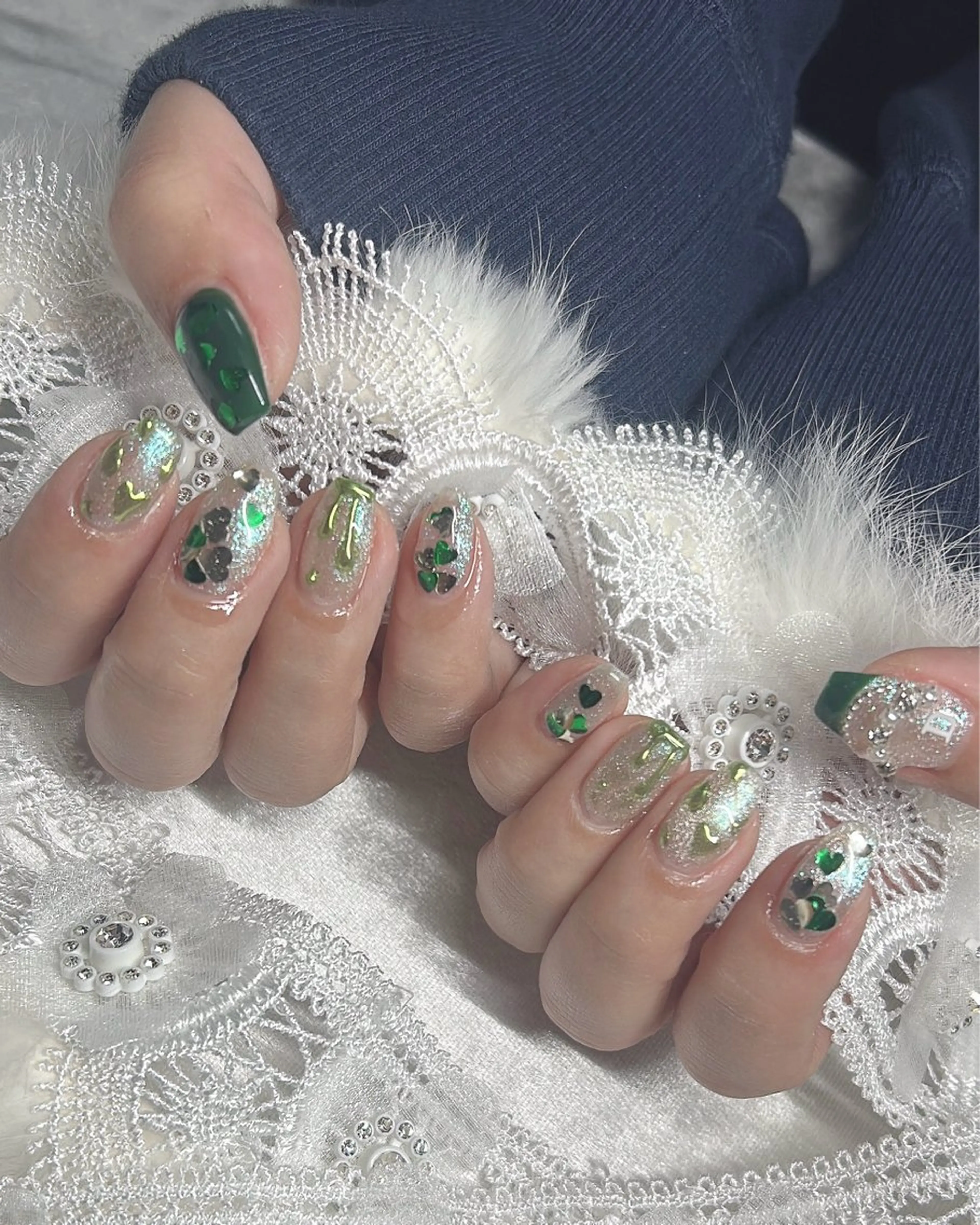 ネイル グリーン ミラーネイル ハンドネイル Bestnail所属・Best Nail Yu🎀🫧のネイルデザイン