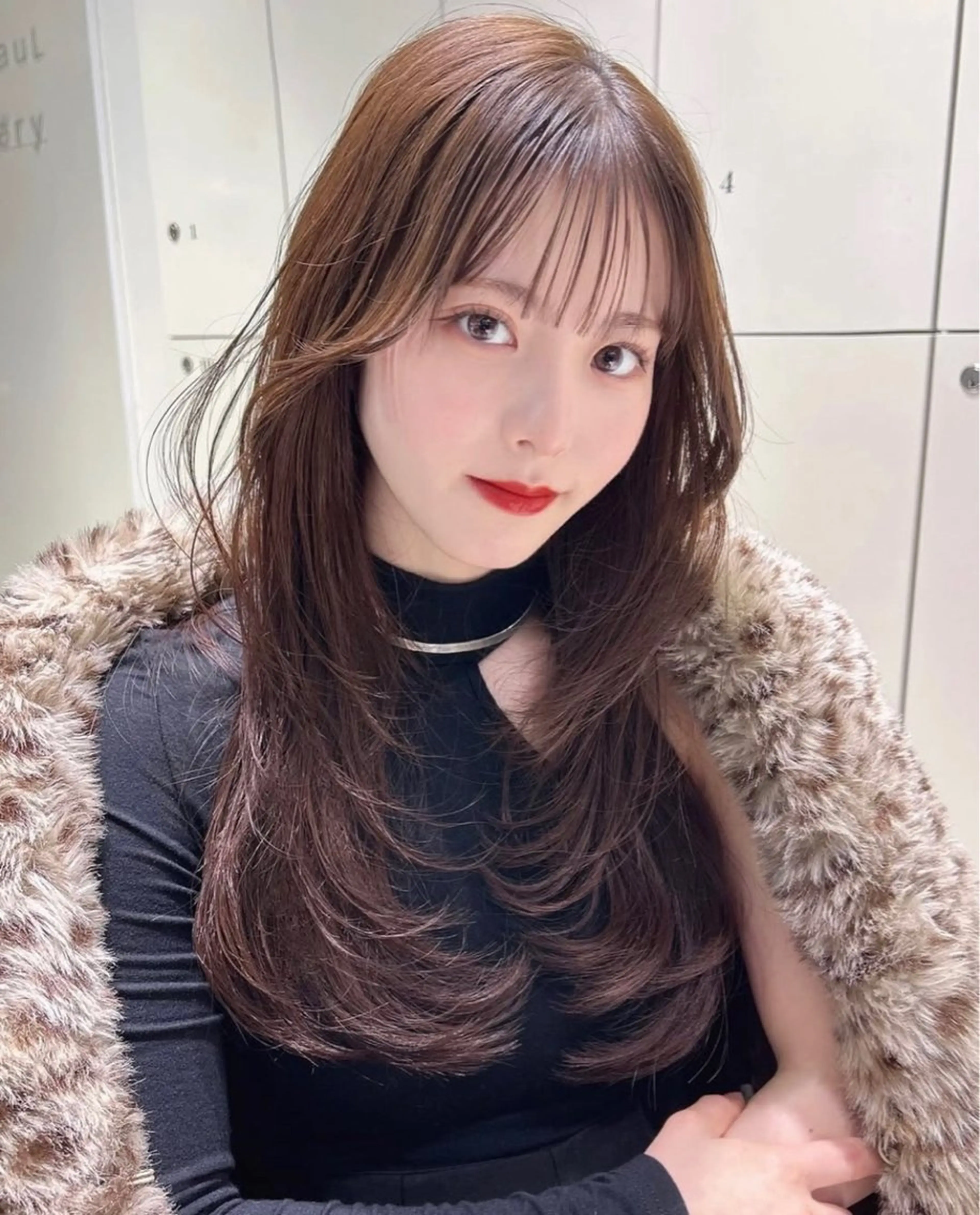 ロング カット 個性派ヘアアレンジ 🎀✨Ainaのヘアスタイル