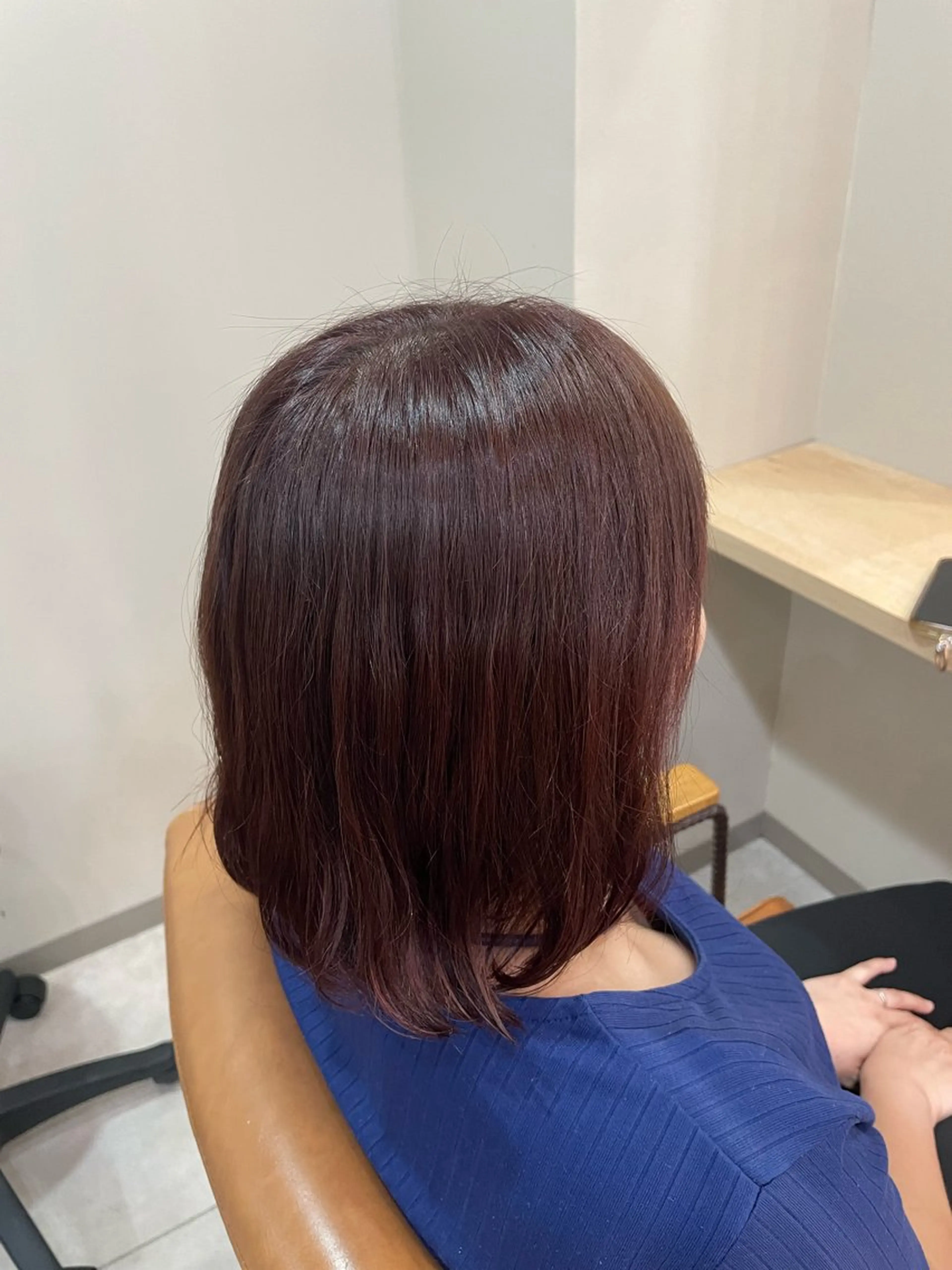 ショート ピンクブラウン 松下 美織のヘアスタイル