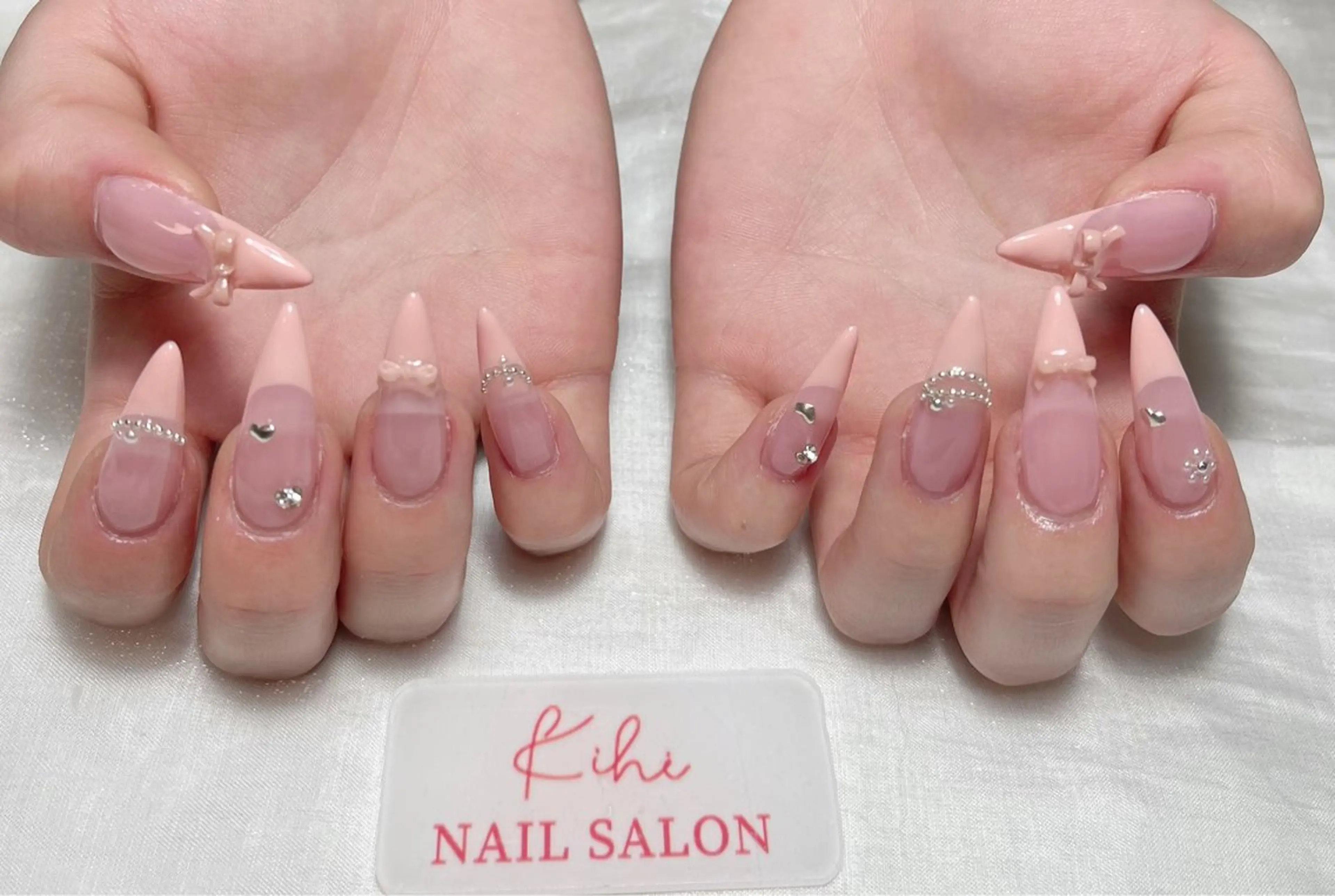 ネイル ハンドネイル 小林 あゆみのネイルデザイン