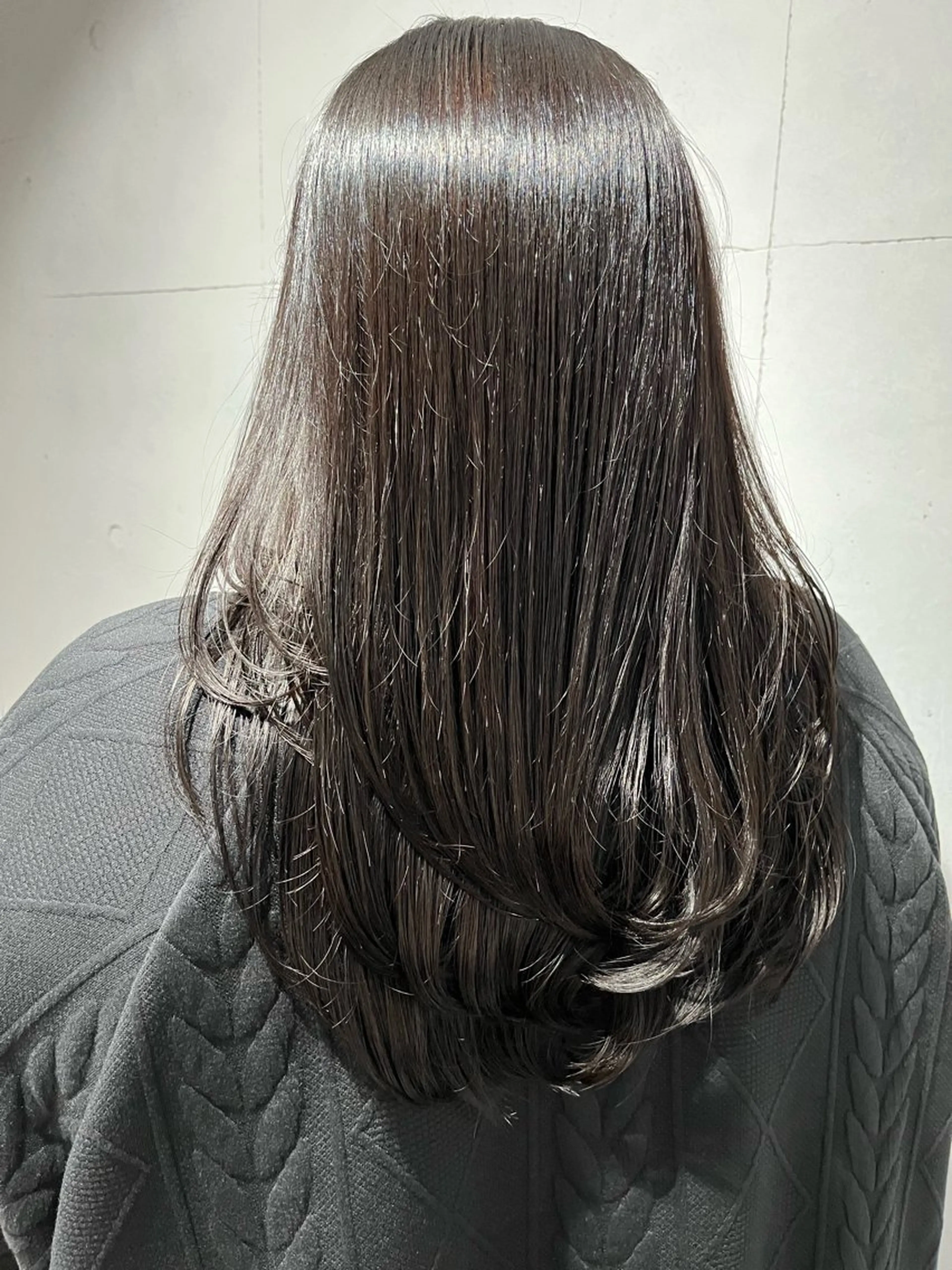 ロング カラー BOND所属・小松 真唯子のヘアスタイル